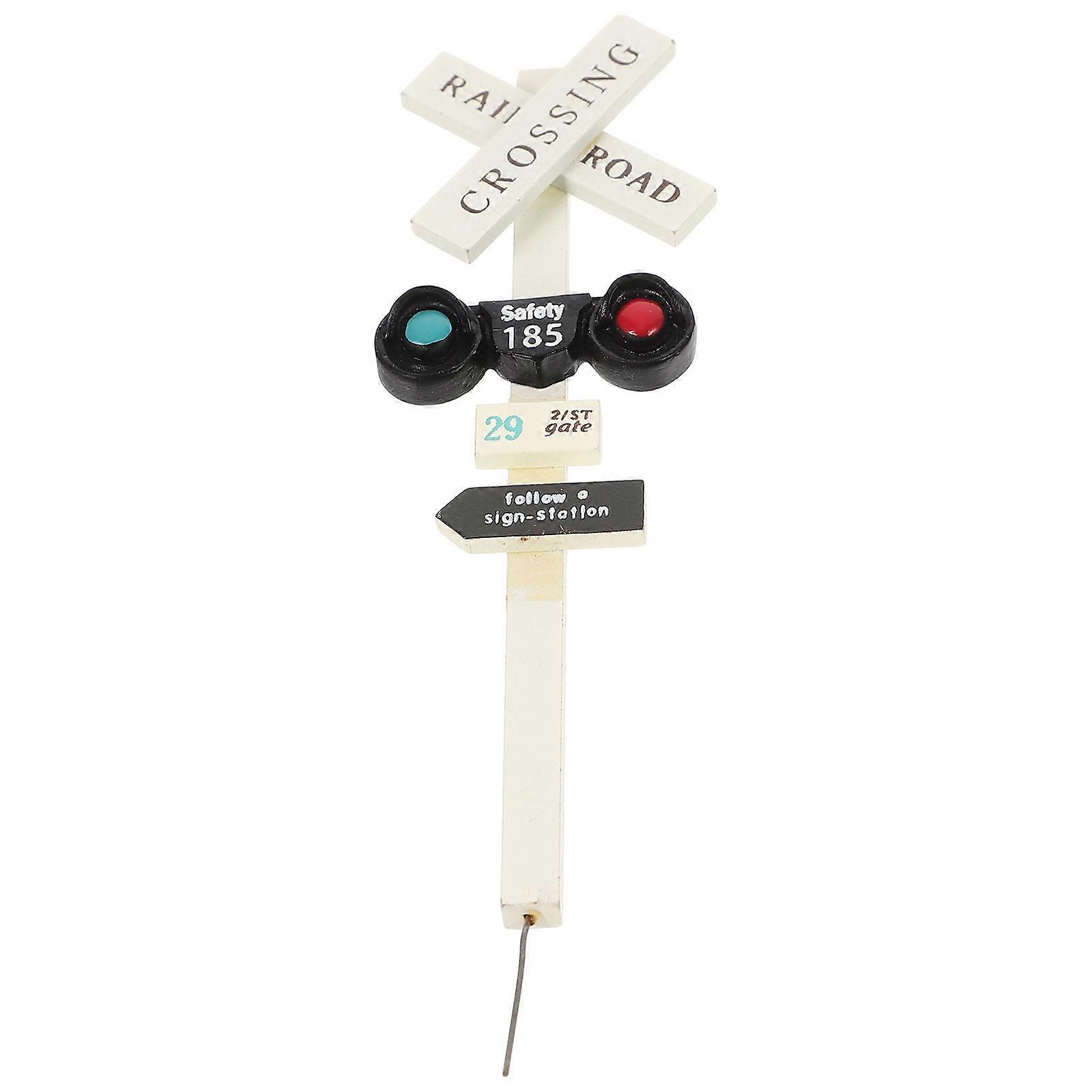 Mini Sign Post Resin Artware Road Sign Micro Landscape Garden Accessory Beige 1Pack