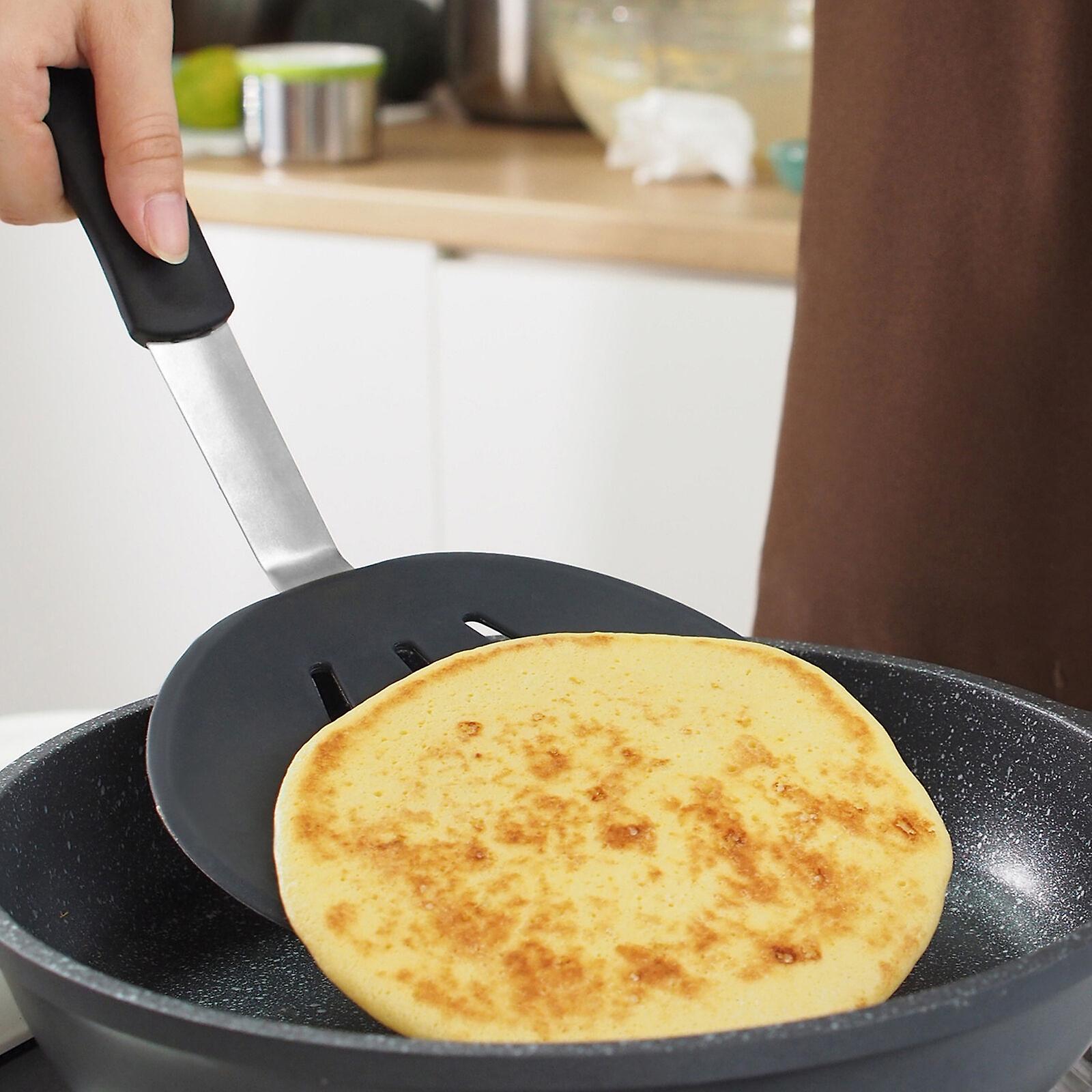Large Wide round silicone spatula heat-resistant with non-slip handle