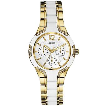 Guess lady s15 Women's Watch Analog Quartz with Stainless Steel Bracelet W0556L2