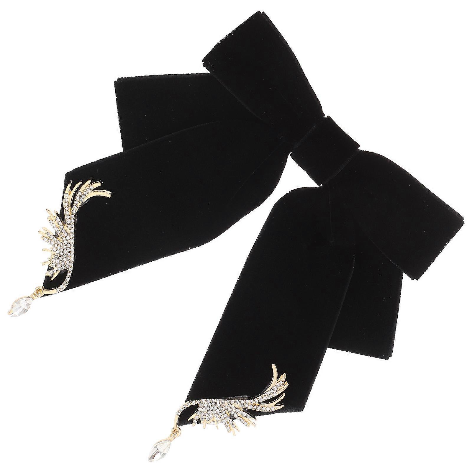 **Elegant Velvet Bow Tie Brooch Pin for Women – Unique Wing Design Fashionable Lapel Pin**
Add a touch of sophistication and charm to your wardrobe