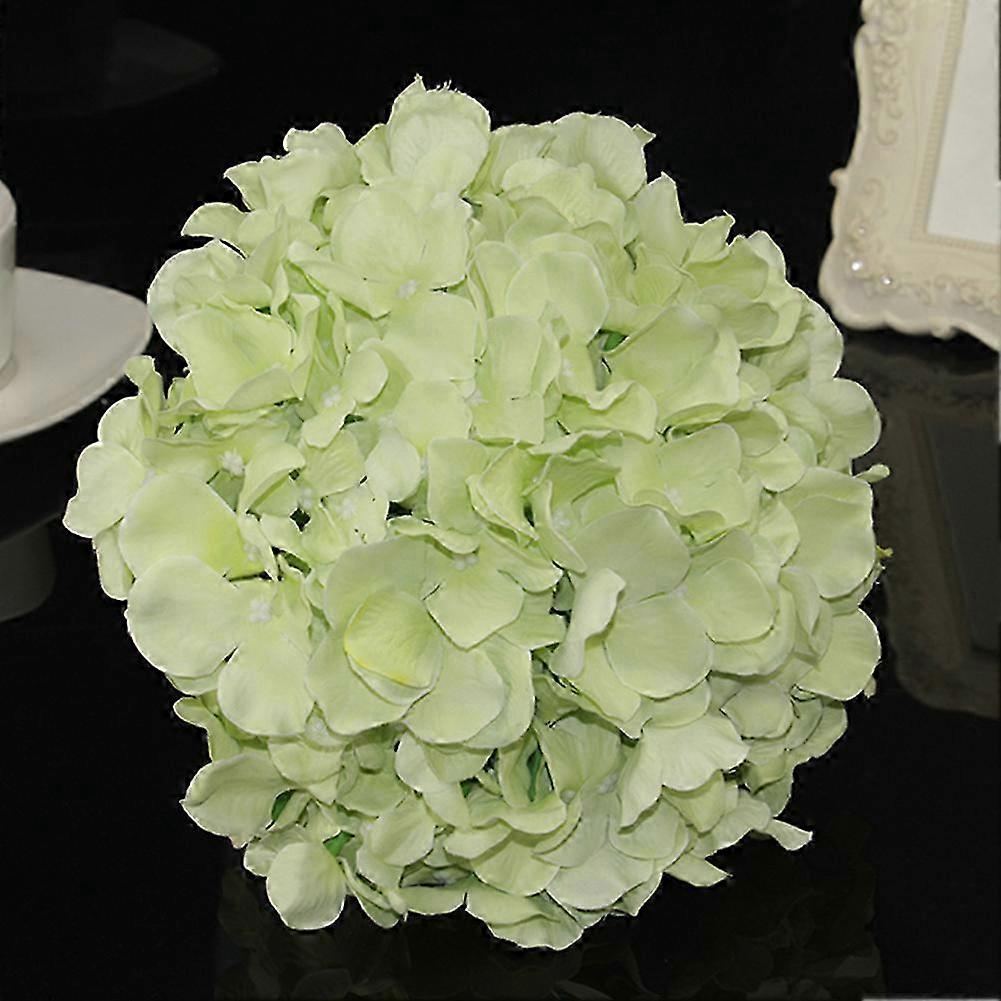 Hydrangea head (sold in groups of 10), about 30 petals per hydrangea