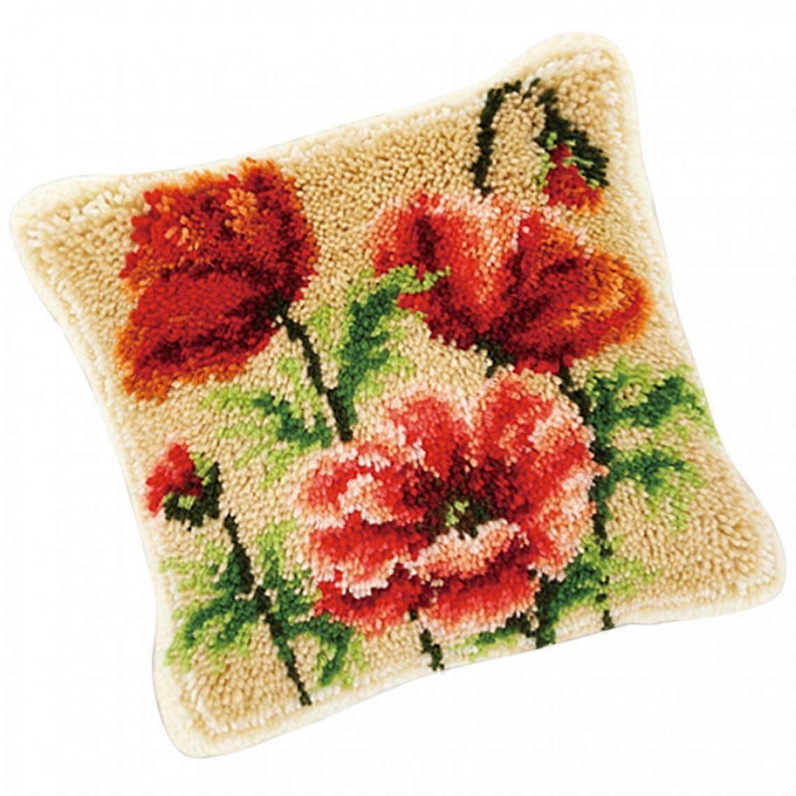 Set of Pillow Latch Hook Giraffe Beginner Material Kit