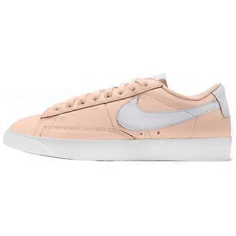 Nike Blazer Rutschfeste und abriebfeste Low-Top-Skateboardschuhe für Damen, Rosa/Weiß, AA3961-800
