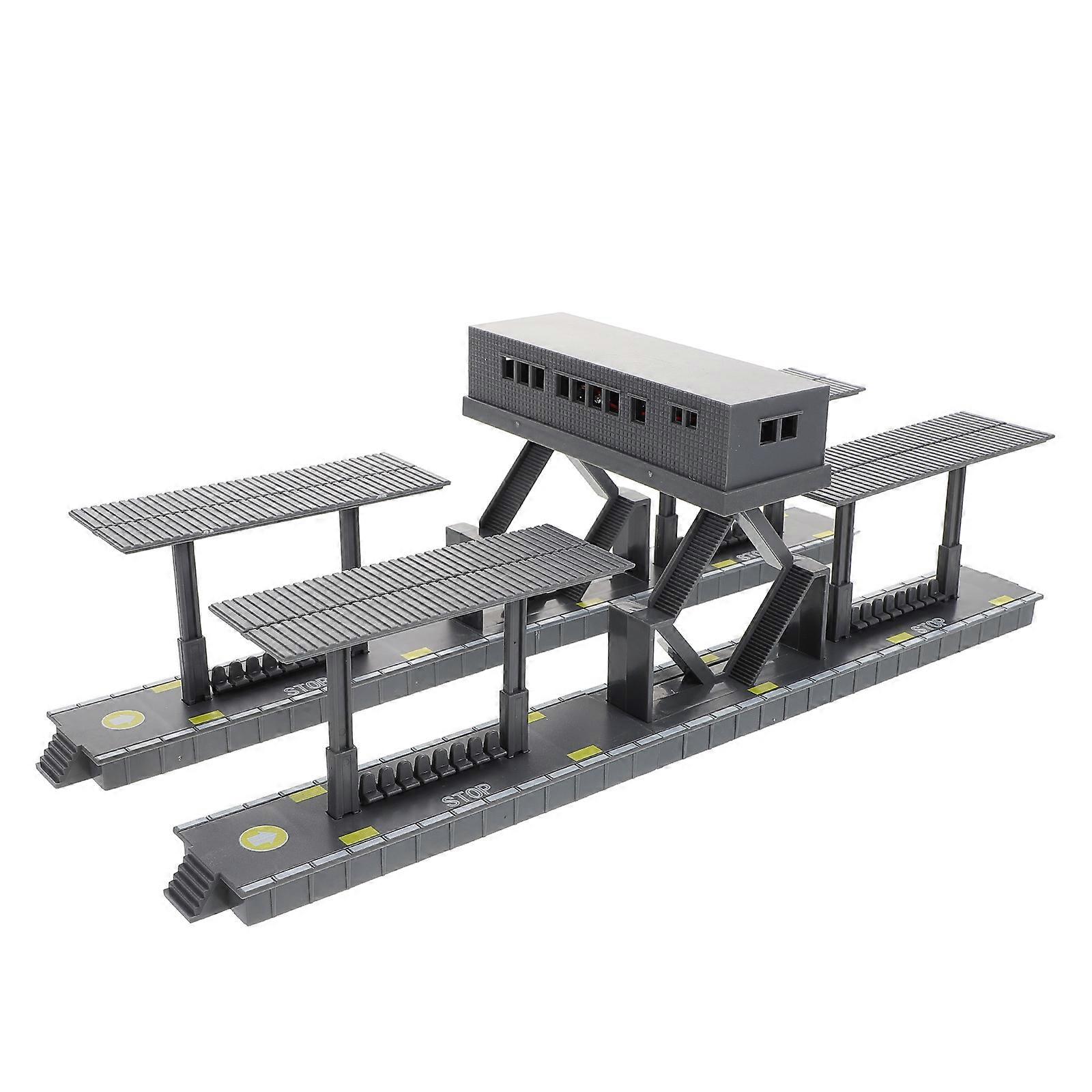 Miniature Train Platform DIY Assembly Overhead Bridge Model for Railway Diorama Decoration – Sturdy Plastic Construction Play Accessories
