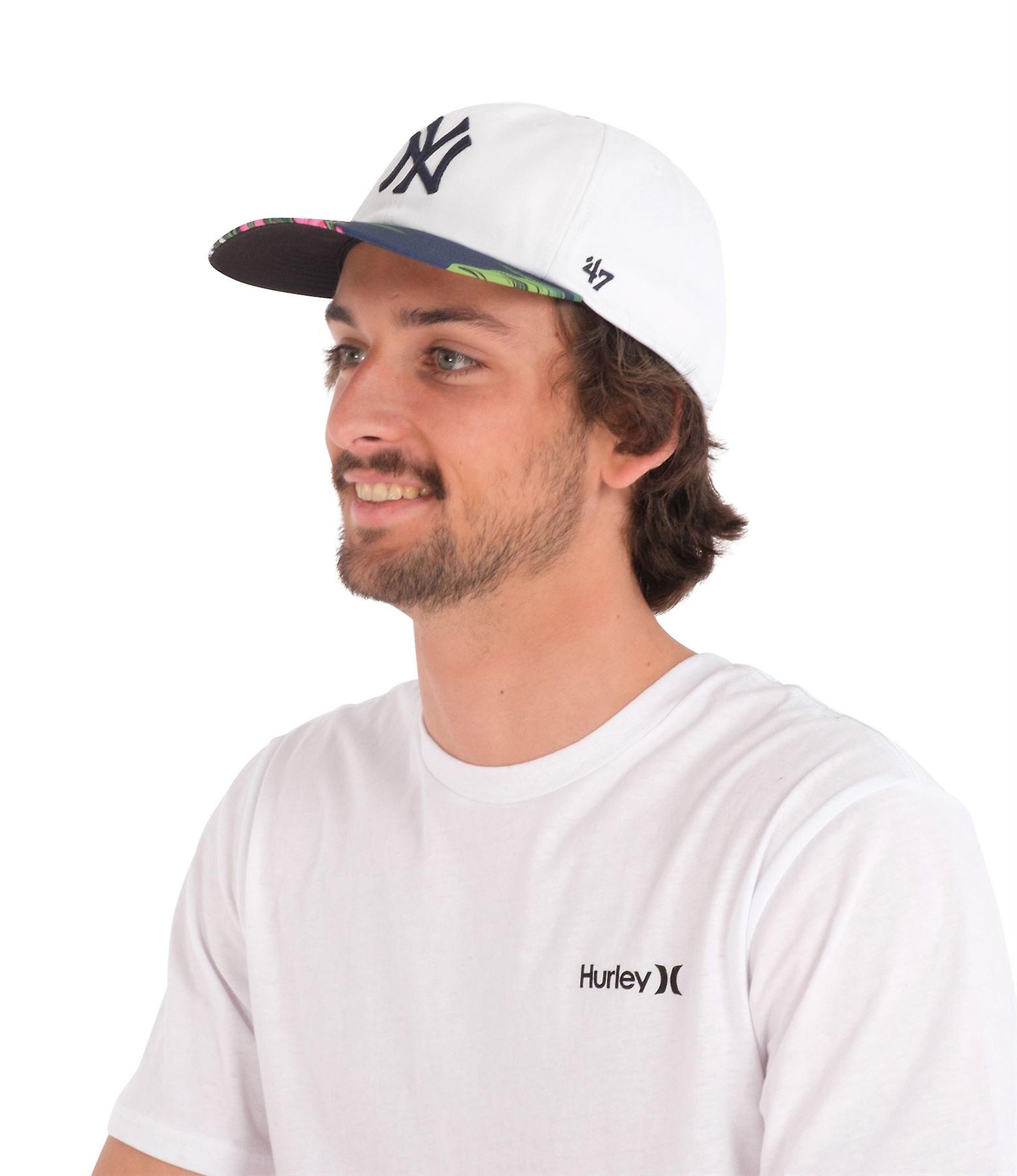 New York Yankees Men's Snapback 47 Captain Cap white 