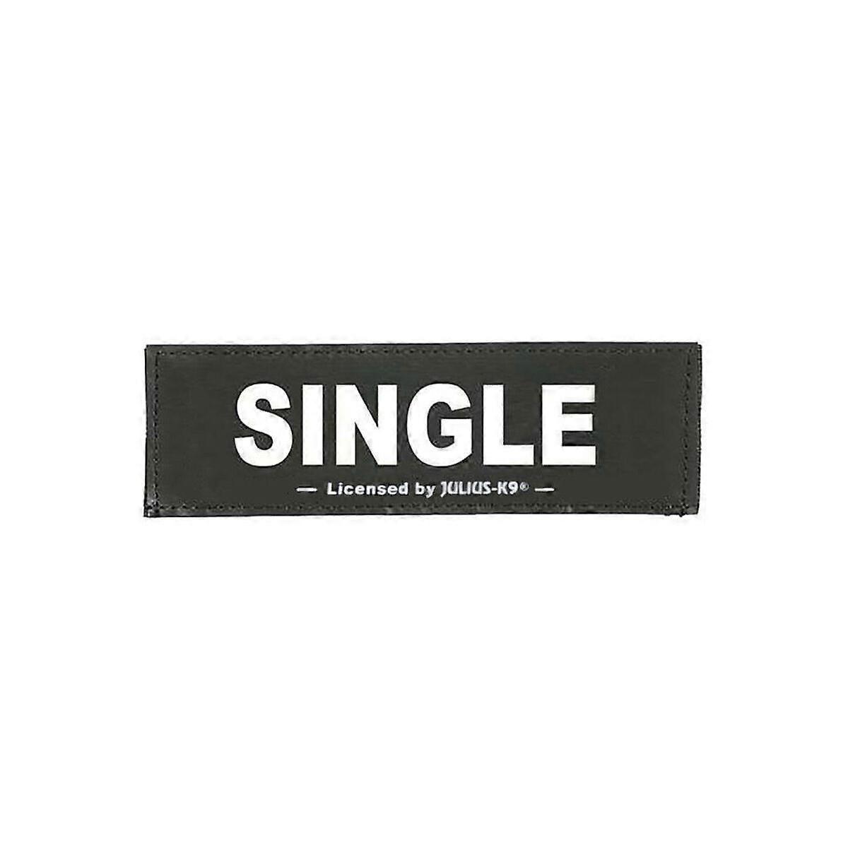Harnas tags Trixie SINGLE? L