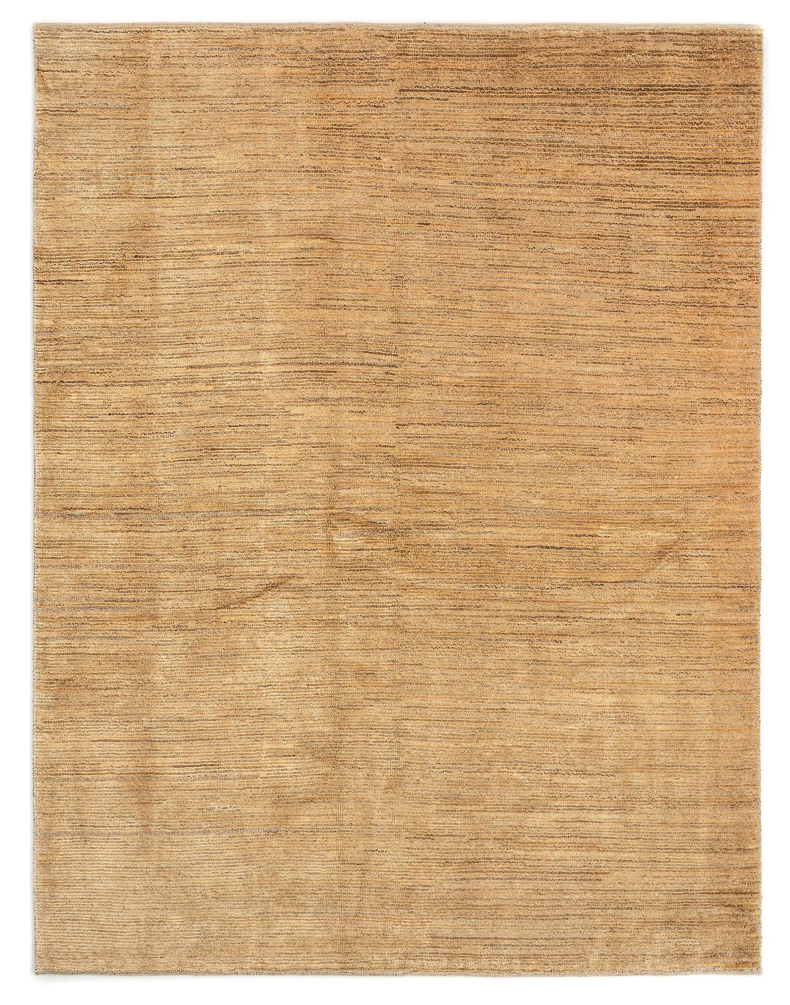 Hadorn Juma 181x234 with Beige Hand Made Pakistan Rug