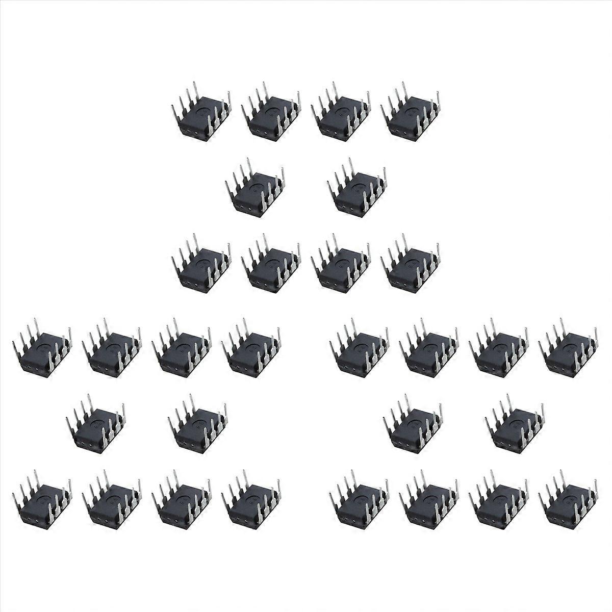 10 Stueck LM393N LM393 DIP-8 niedrig Macht Dual Voltage Komparator