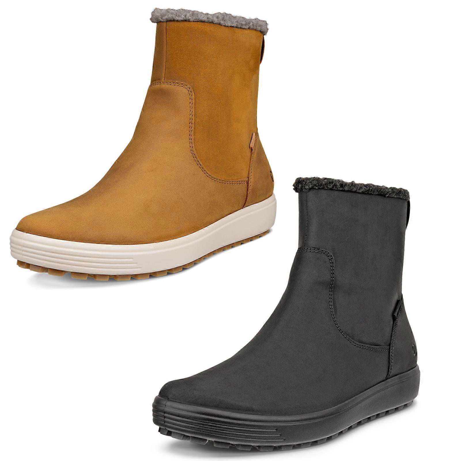 ECCO Womens Soft 7 Tred Nubuck Leather Boots