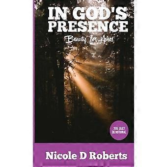 Na Presença de Deus - Nicole Roberts - Livro de Bolso - em inglês