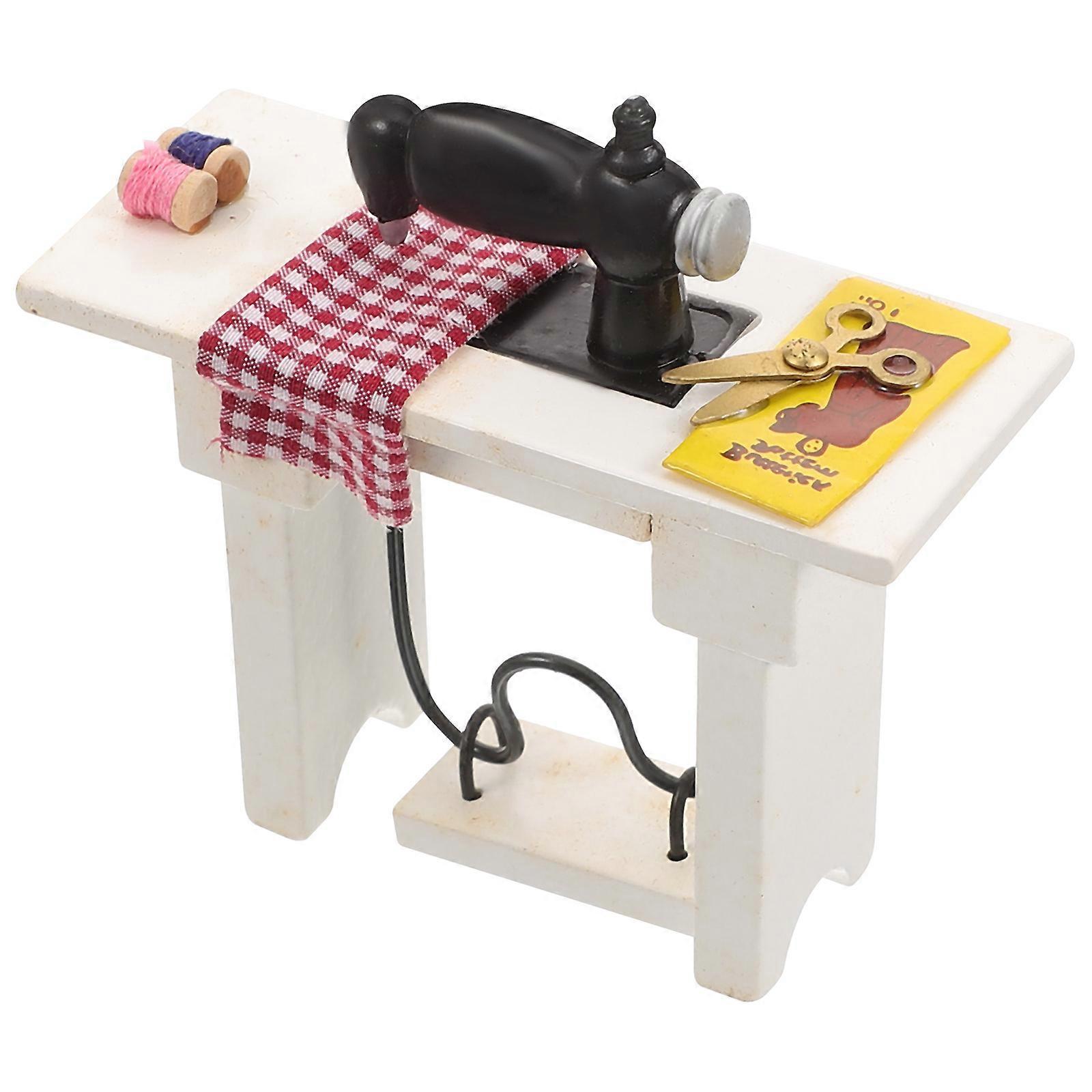 Mini Sewing Machine Model Vintage Sewing Machine for Dollhouse Accessory