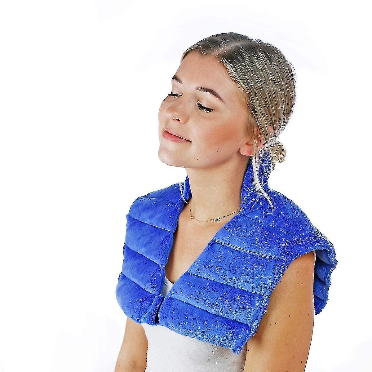 Microwave heating shoulder pad for shoulder relief and relaxation