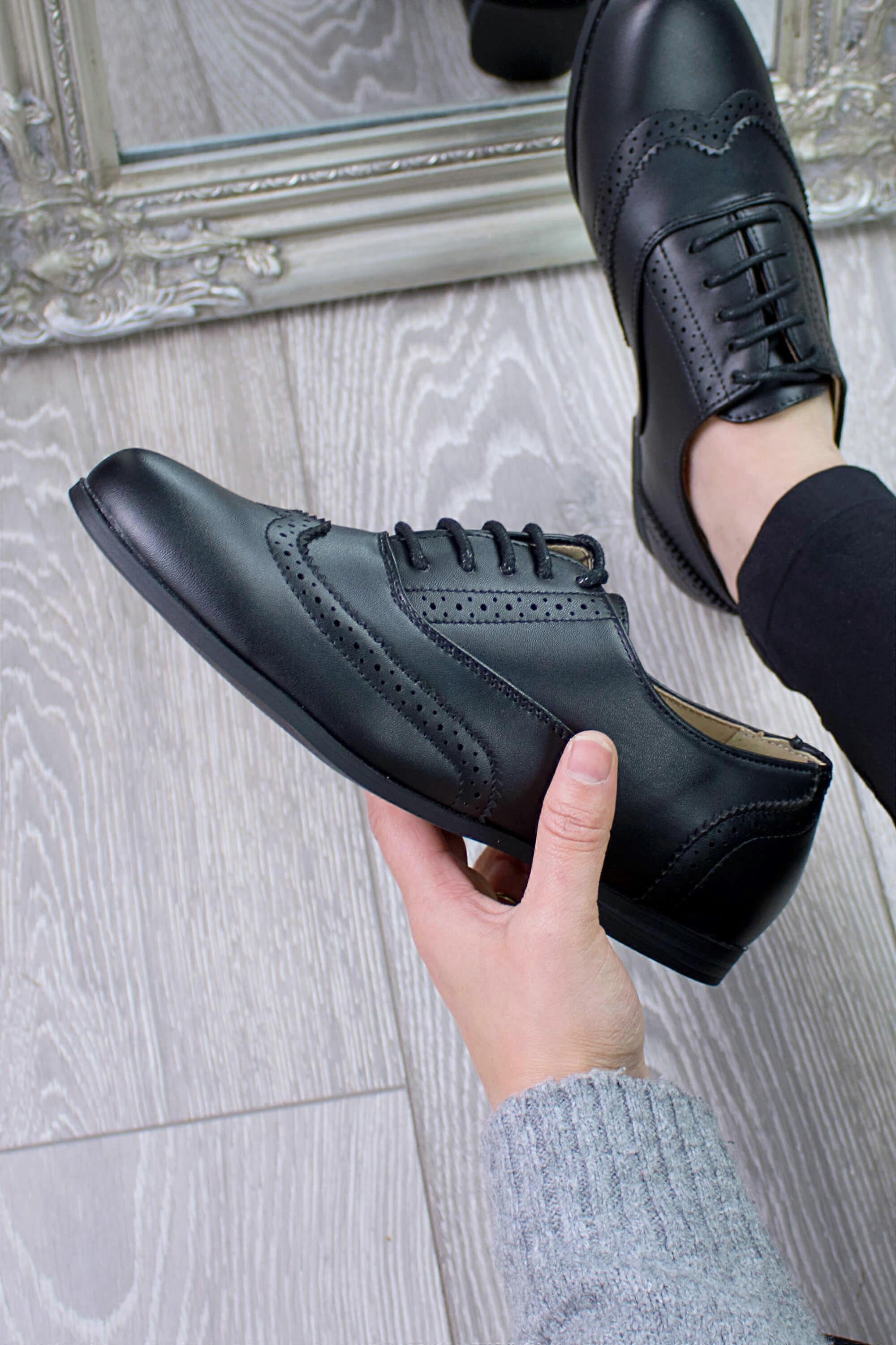 Chaussures plates à lacets Brogues