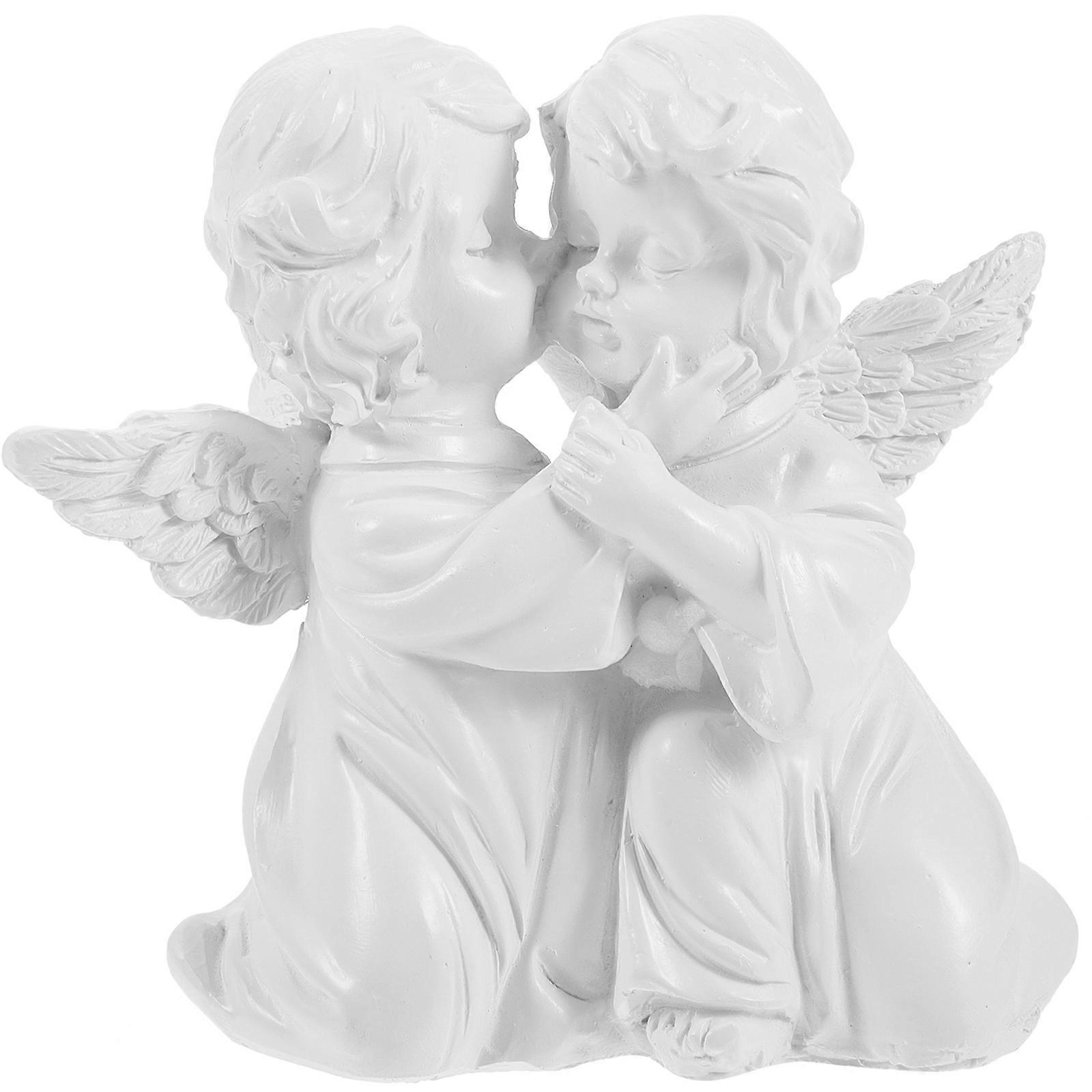 Elegant Resin Hugging Angels Figurine for Garden, Memorial, and Home Decor – Stylish Tabletop Statue with Stable Design for Indoor and Outdoor Use