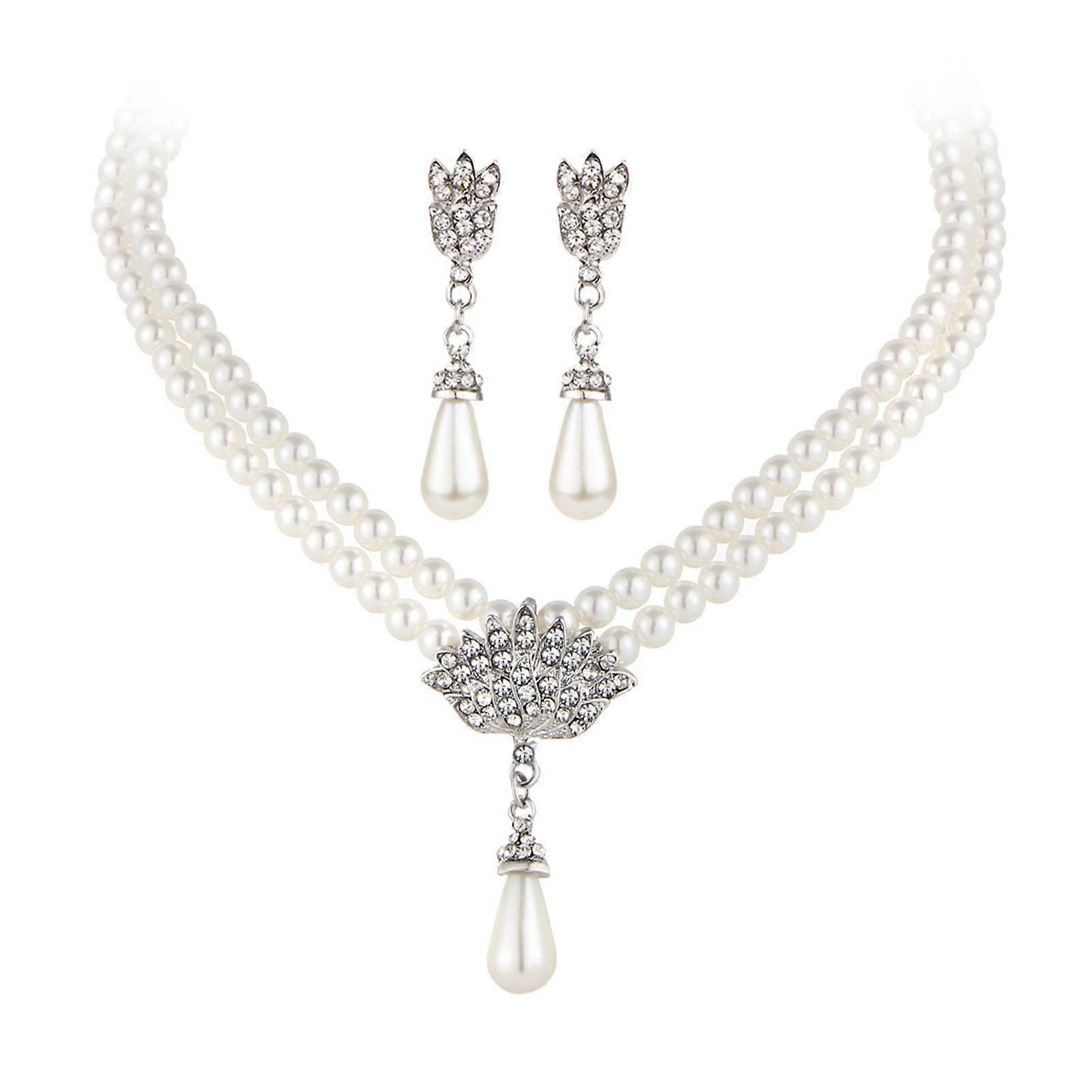 Conjunto de colar e brincos com pérolas artificiais e strass