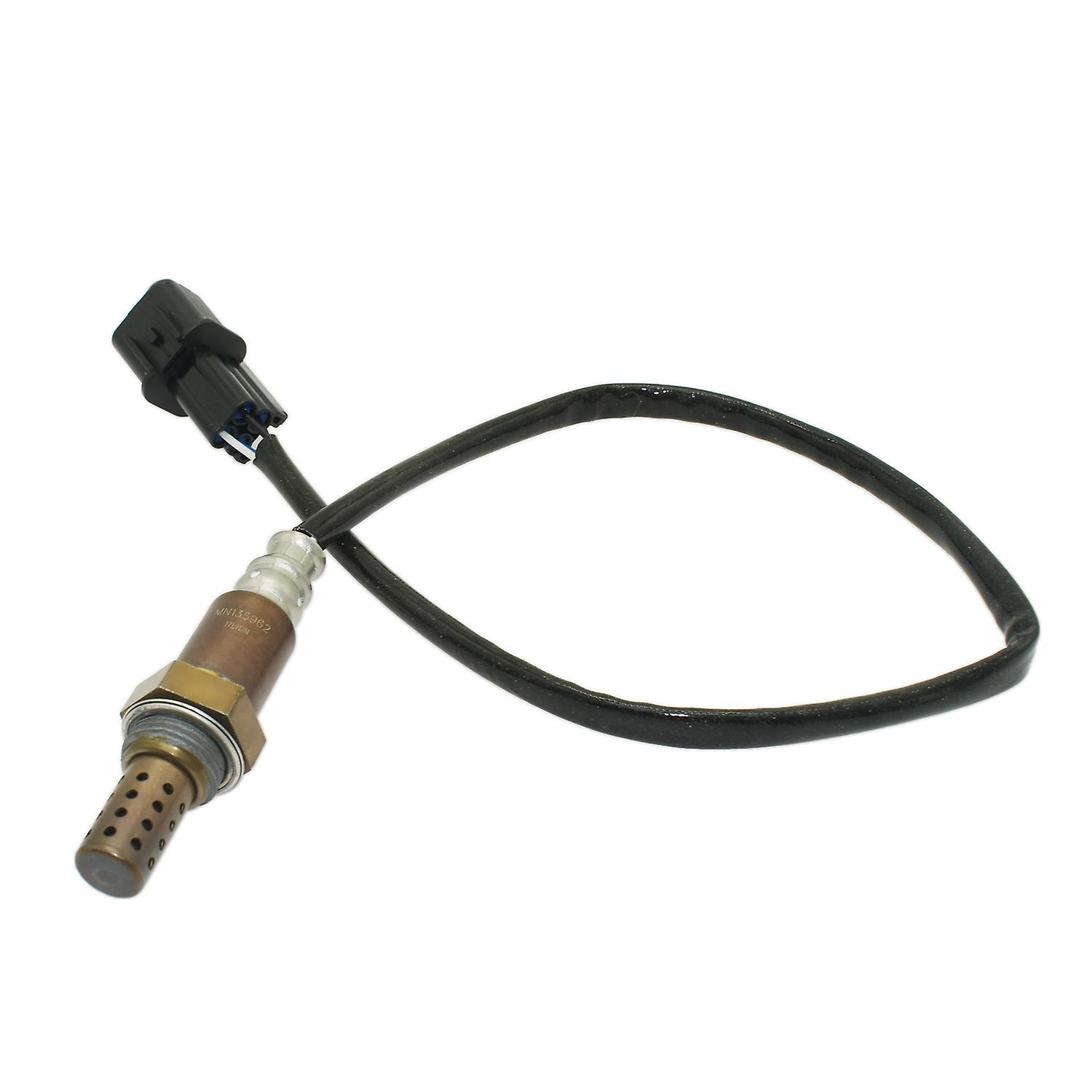 Oxygen Sensor MN135962
