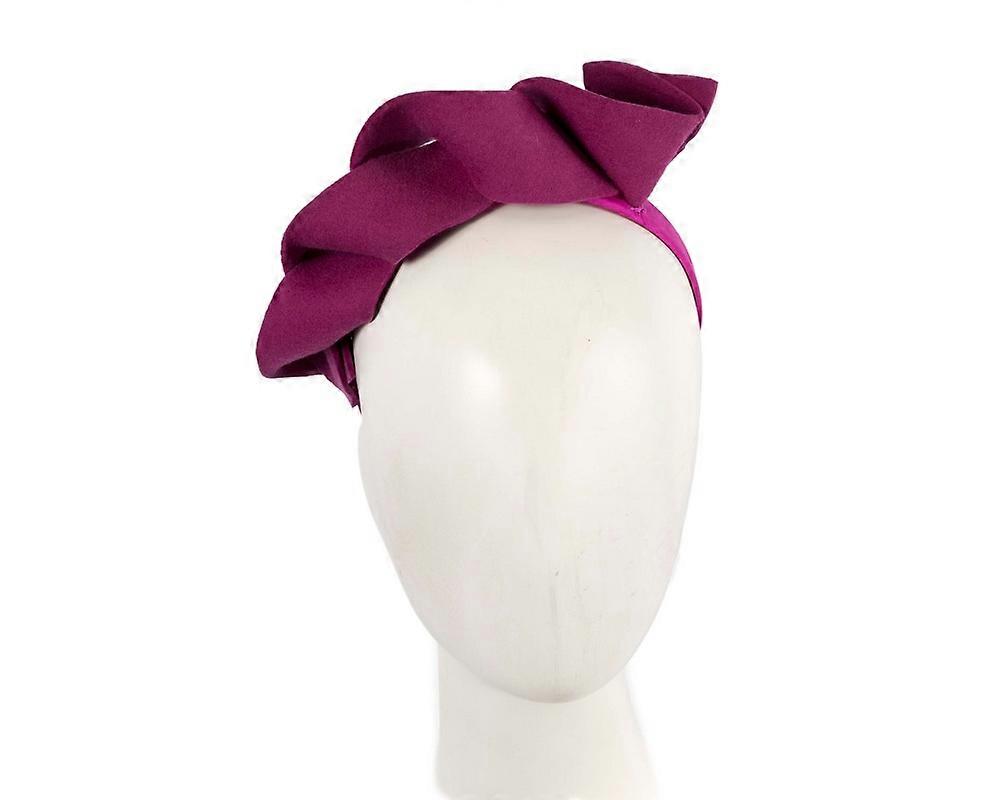 Vridd fuchsiafilt vinterracingfascinator av Max Alexander J438F