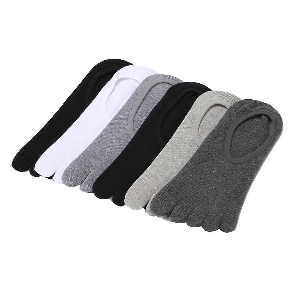 Women Antiskid Invisible socks with Comfortable Cotton Material and Mixed Color Design 5 Pairs Pack Fits Most Sizes