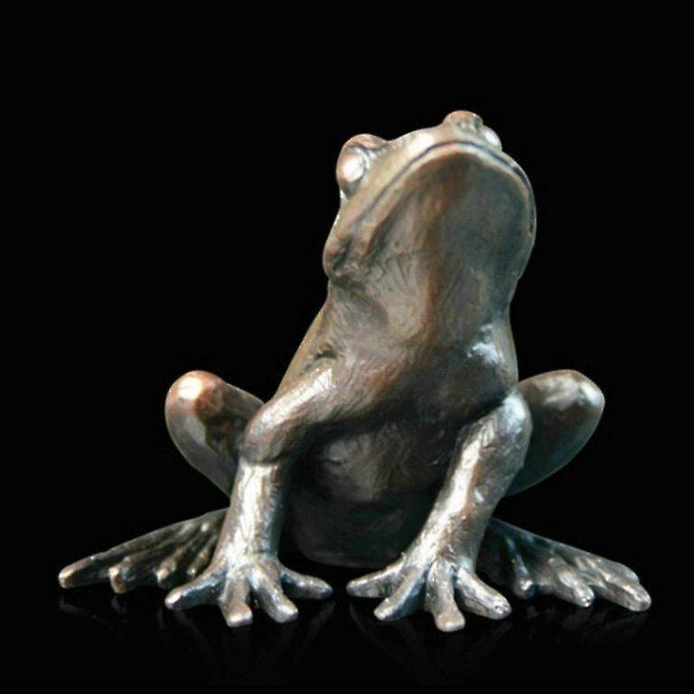Frog Alert Figurine By Allianceinteriorsltd