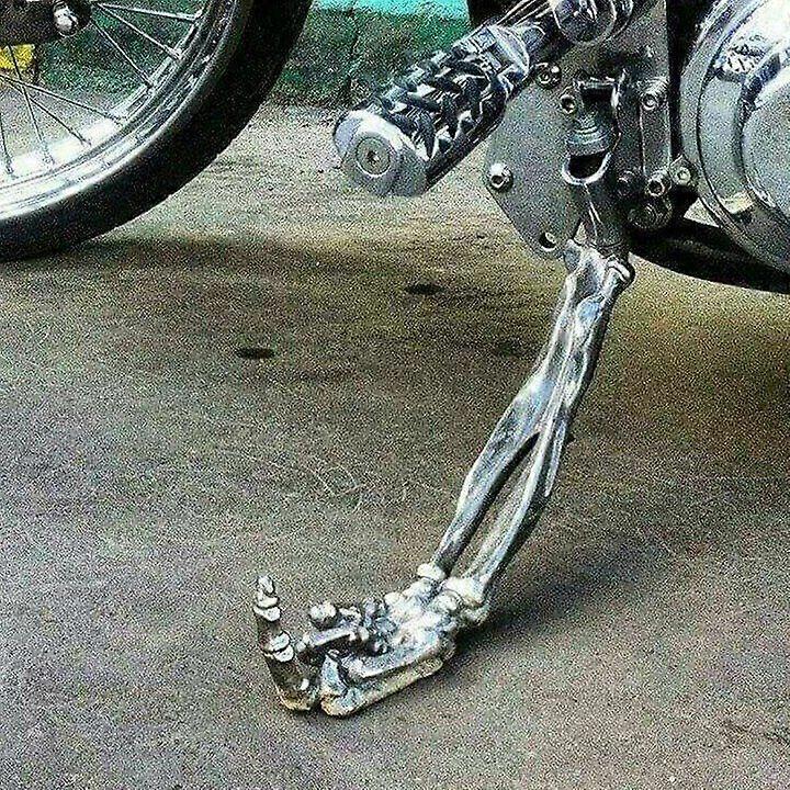 New creative motorcycle metal skeleton hand motorcycle stand