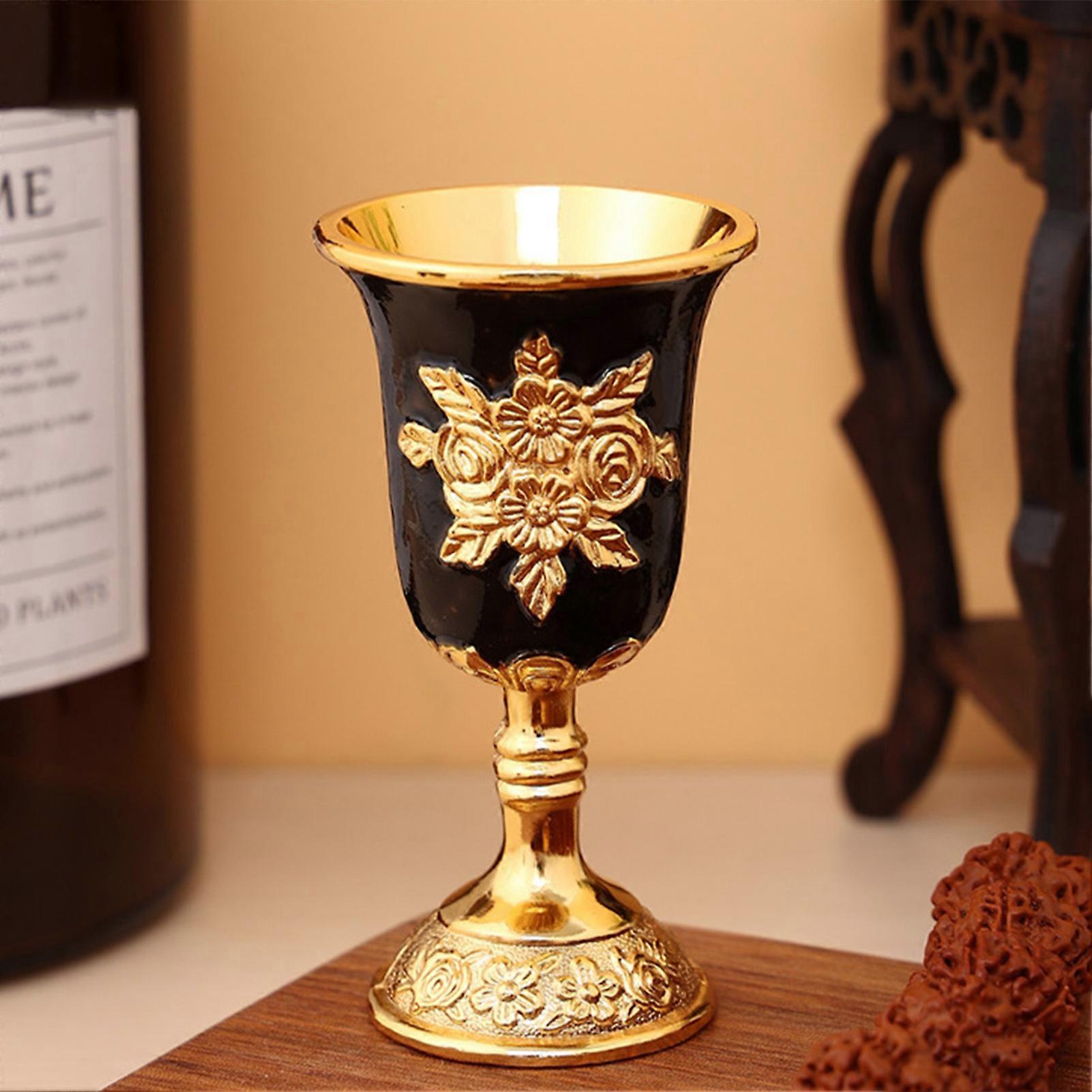 Vintage Engraving Wine Goblet Handmade Zinc Alloy European-Style Wine Goblets for Housewarming Festive Gift