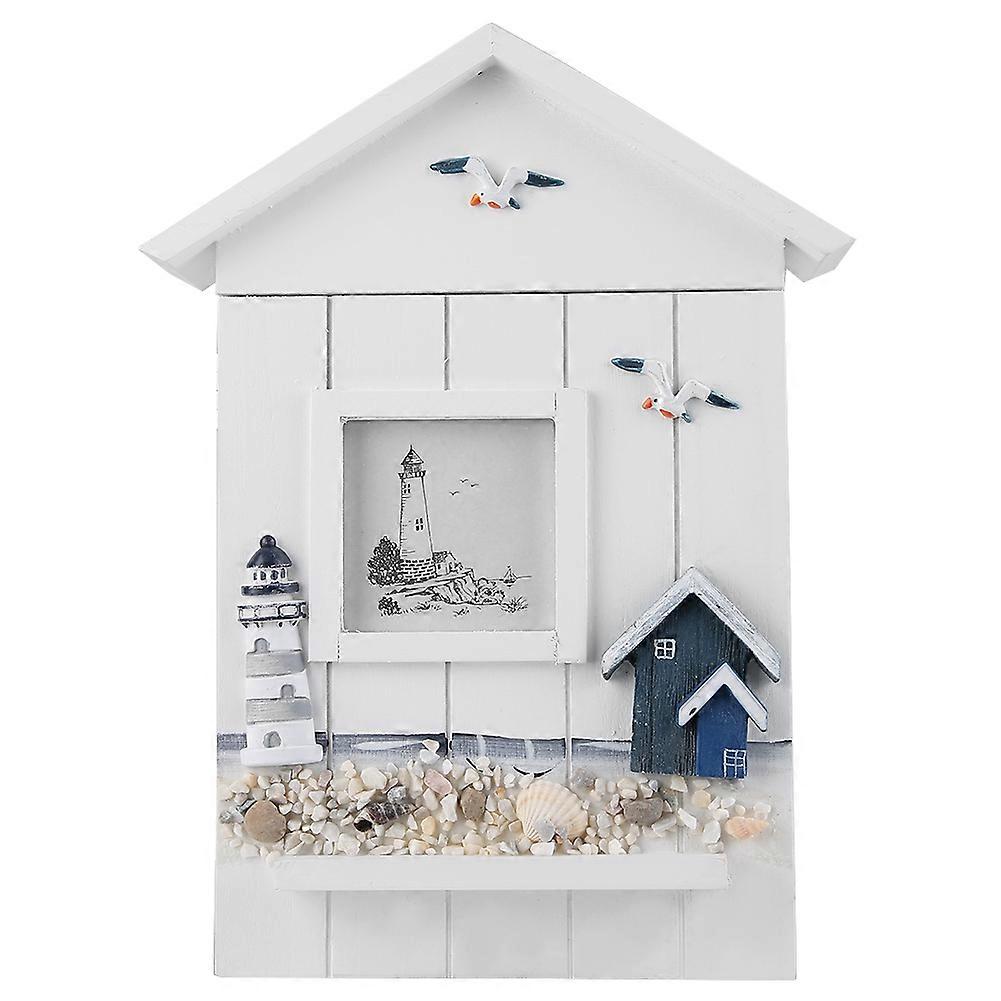 Key Box Lighthouse malli seinälle asennettava puinen kaappi