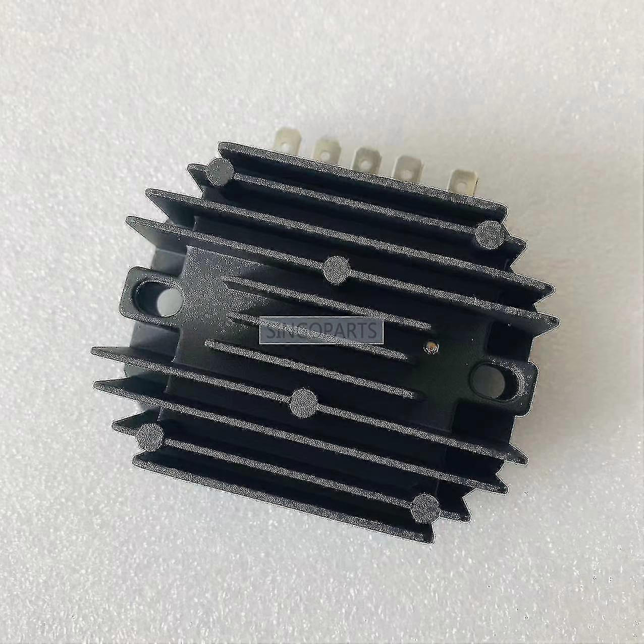 Center lock wheel hub adapter, 7075 aluminum alloy CNC process, suitable for specific shaft diameters