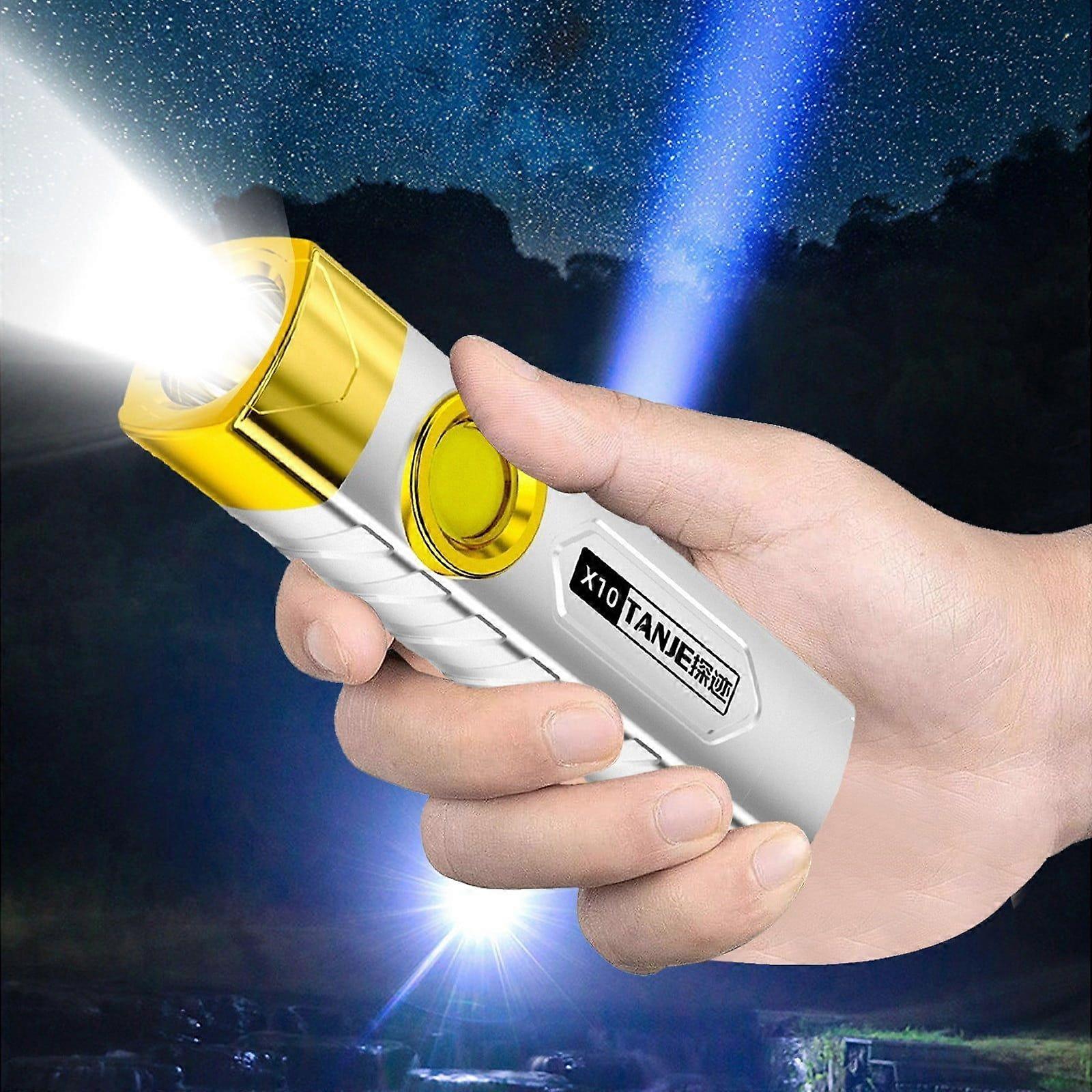 One Brightest Outdoor Flashlight 1000 Lumens LED Flashlight LED Light