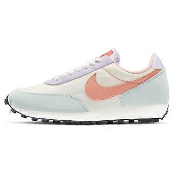 Nike Daybreak 'Sail Crimson Bliss White' Women's DJ0413-161