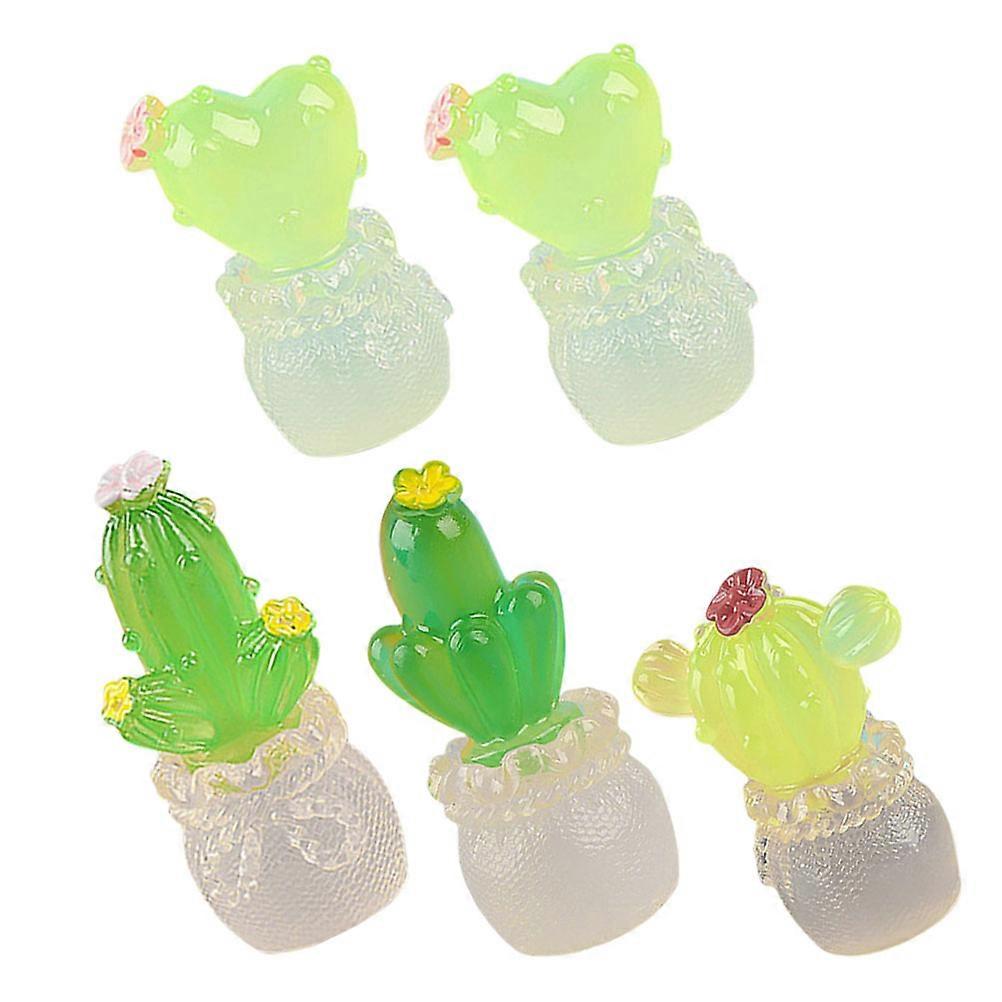 Miniature Cactus Decor Realistic Resin Plant Model for Desktop and Home Decoration Pieces