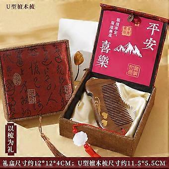 A practical sandalwood comb gift set for mothers, a comforting comb gift set - O style