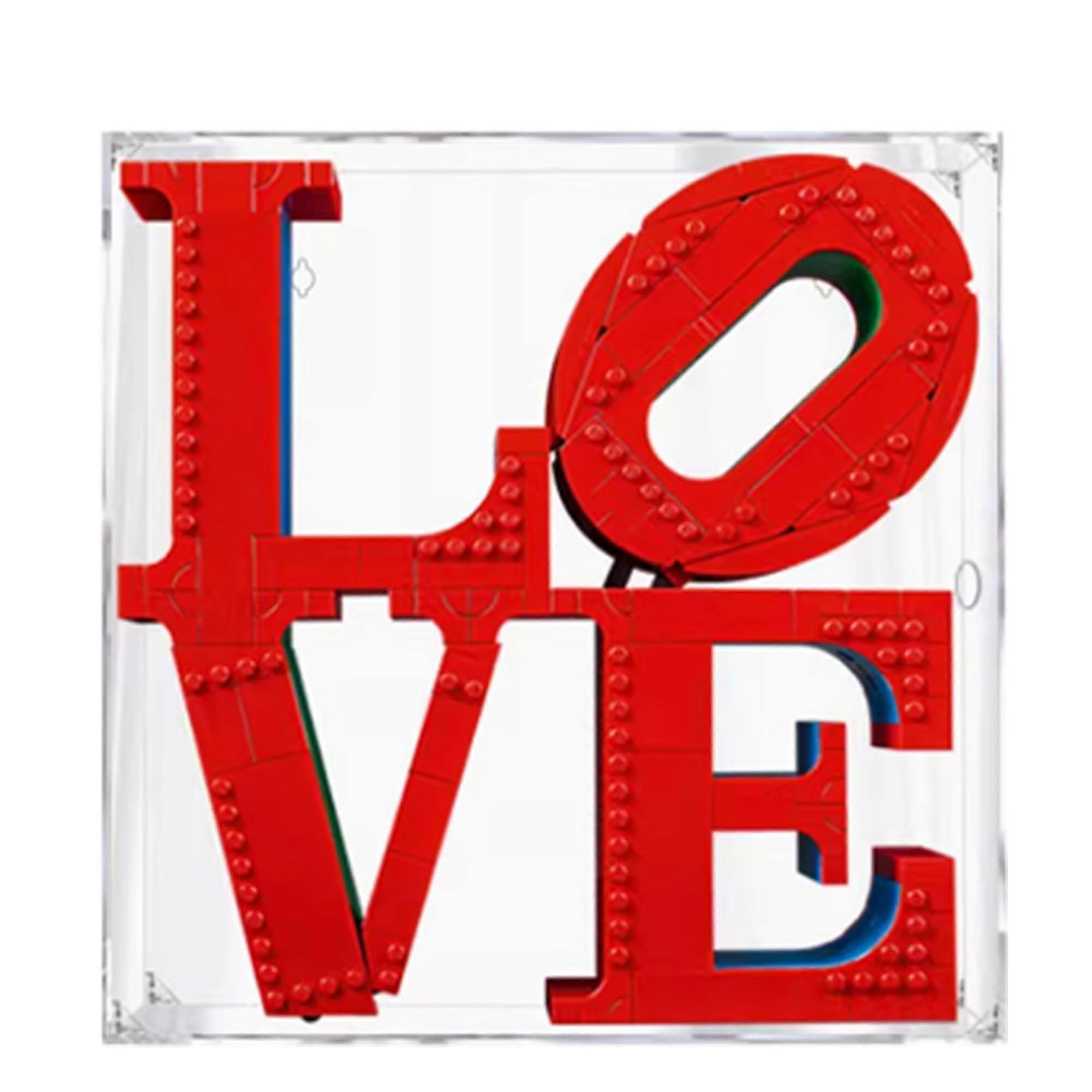 Display Case for  31214 Love Sculpture, Clear Acrylic DustProof Protective Showcase, Tool Assembly