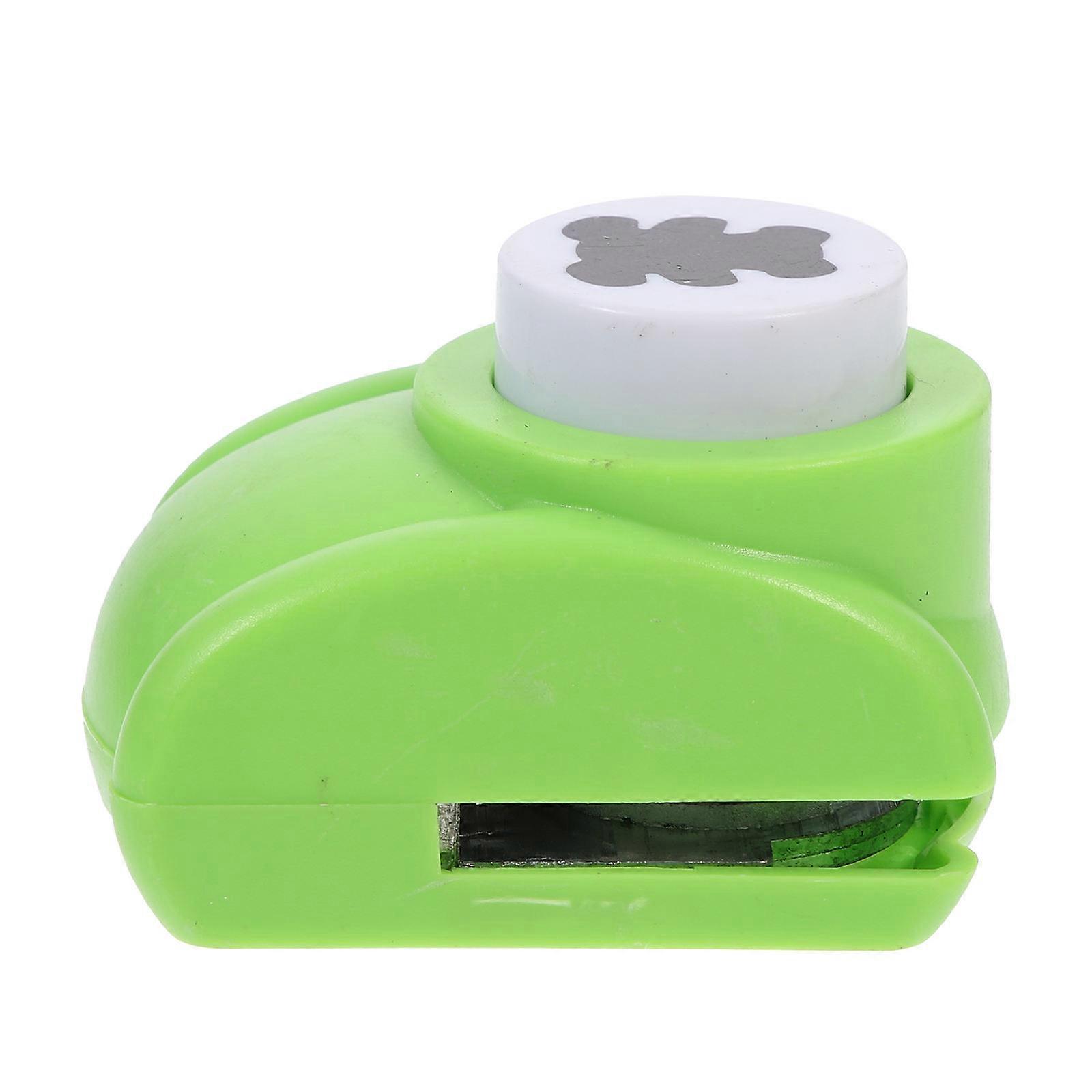 Creative Scrapbooking Puncher Tool Designed For DIY Artwork And Gift Wrapping In Multi Color Featuring Car Shape Function Measuring 6.2X4.6Cm 1Pcs