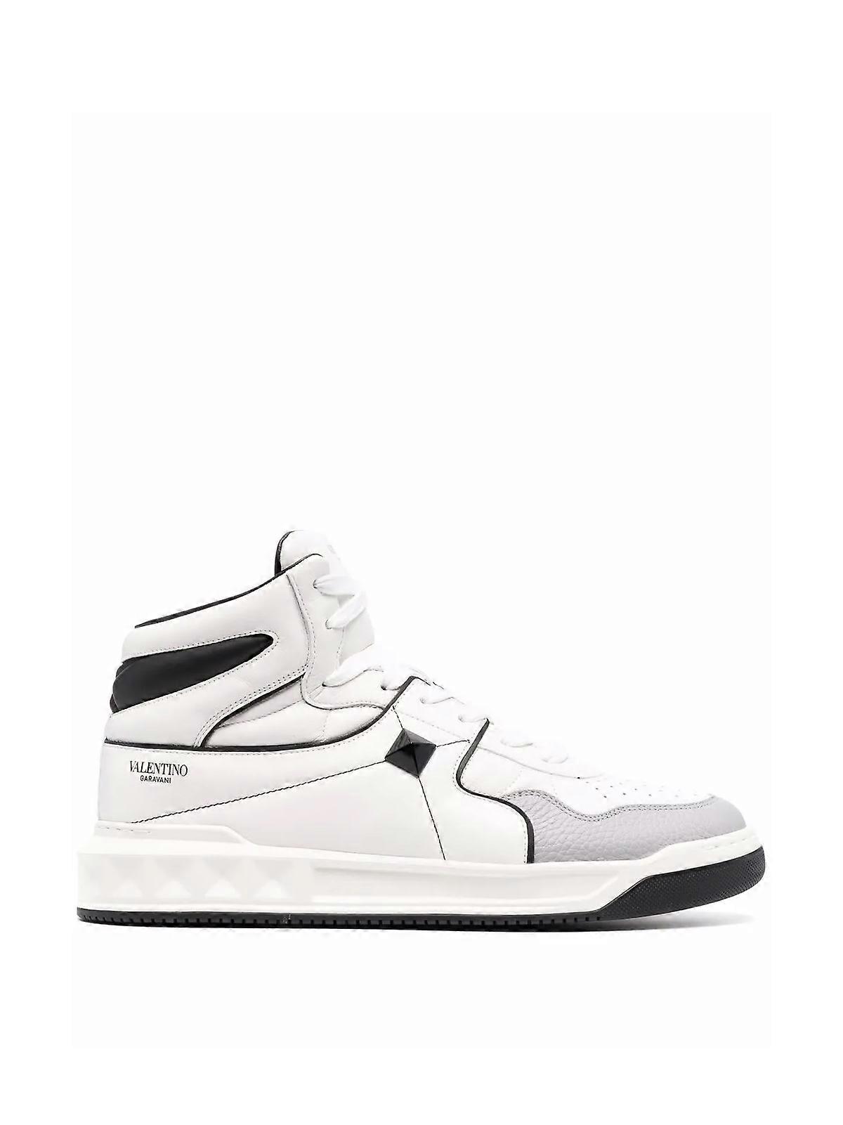 One Stud Mid-Top Sneakers