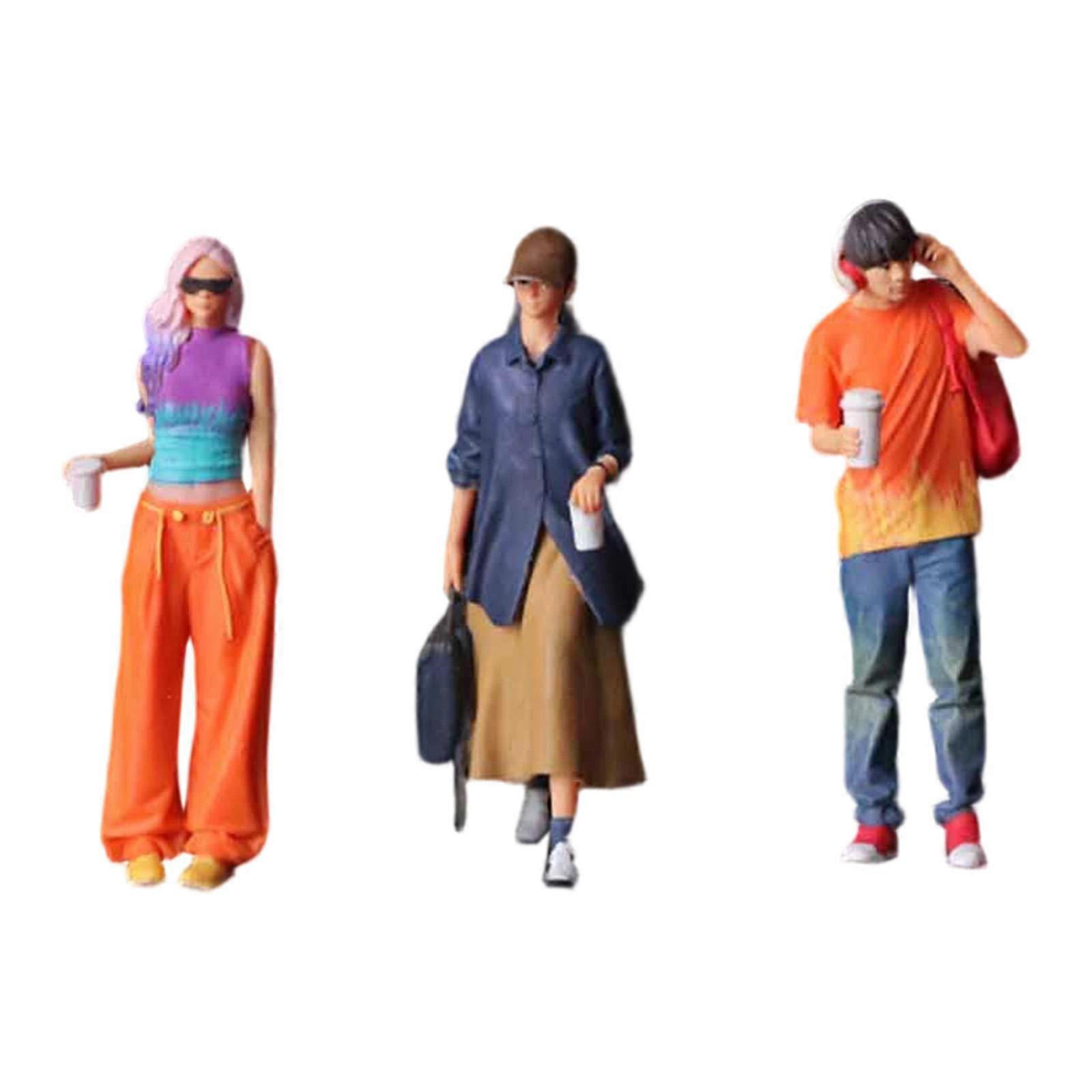 1:64 Scale Hand Painted Resin Figures Set Mini Realistic for Miniature Scene