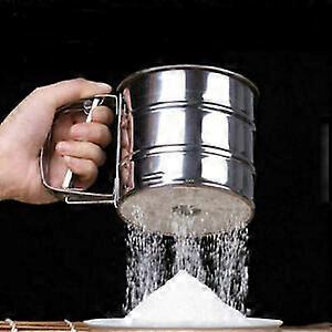 Flour Sieve Made of Stainless Steel Powdered Sugar Sieve Cocoa Sieve Sieve Kitchen Sieve Fine Sieve