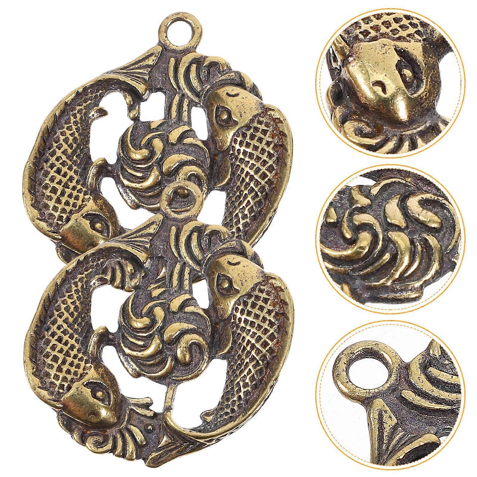2pcs Creative Keychain Pendant Vintage Belt Buckle Ornaments for DIY Decoration Craftsmanship Unique Design Clothing Luggage