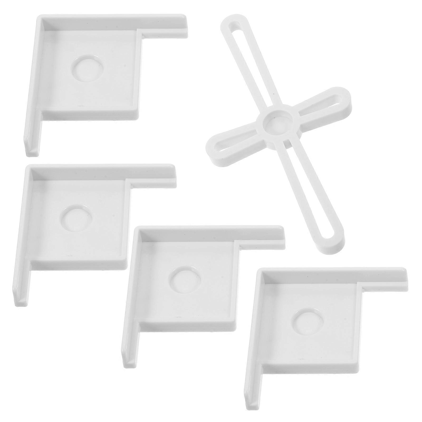 It sounds like you're looking for information or a description about **fish tank corner guards**. These are protective accessories designed to