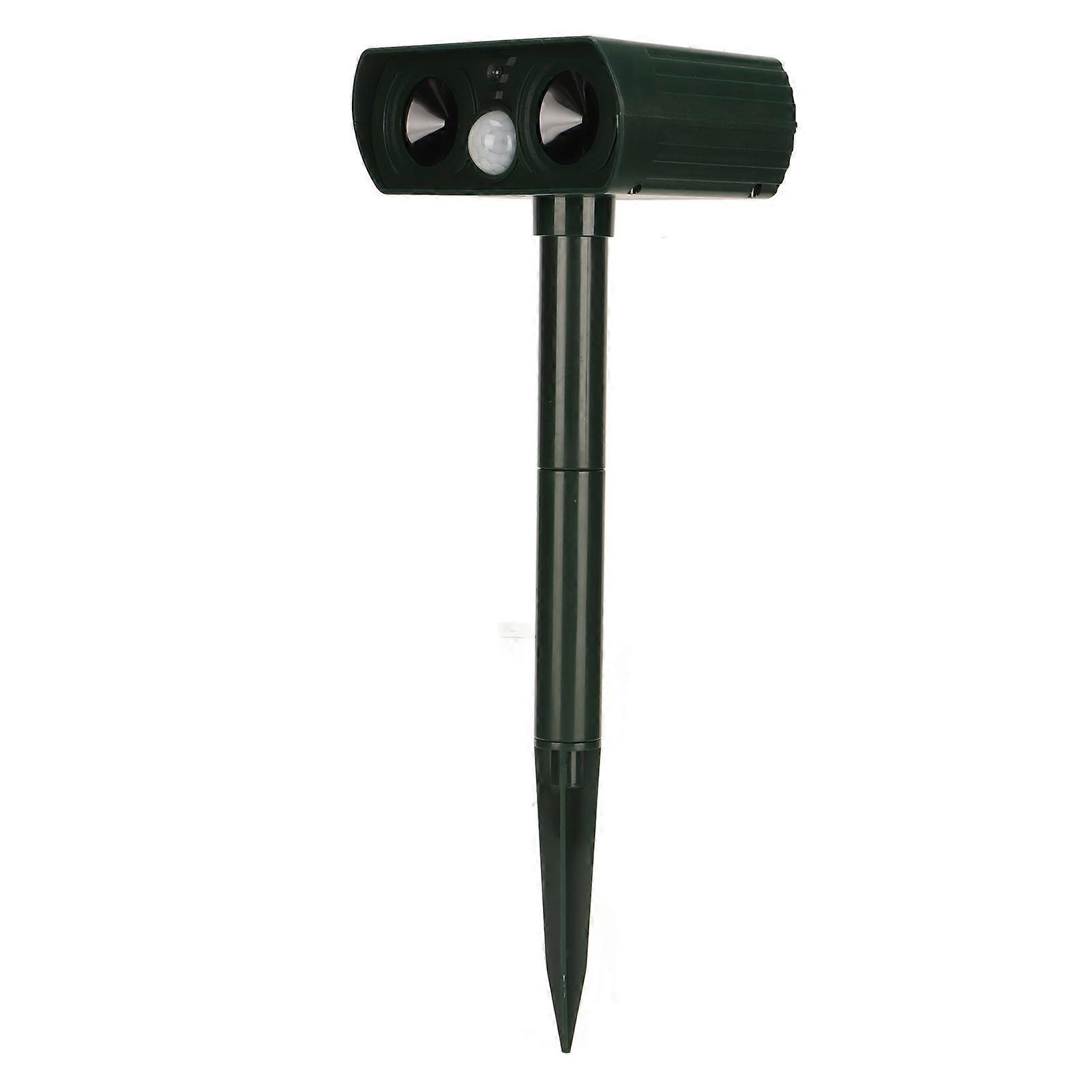 Solar Animal Repellent PIR Sensor Ultrasonic Portable Outdoor Animal Repeller with Red Light for Home Garden Yard