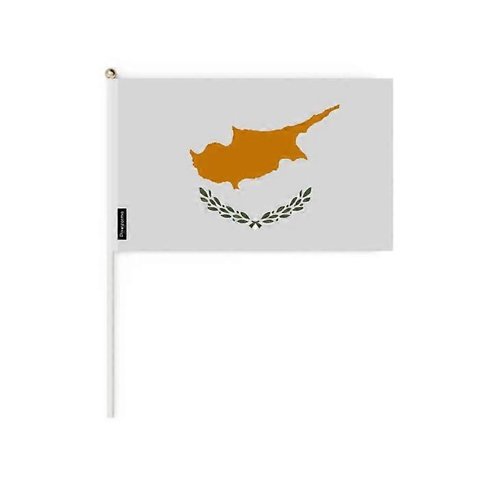 Flag - Cyprus - 30 x 45 cm - Durable polyester - Double-sided print - Lightweight and sturdy