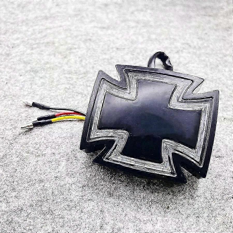 1pc רטרו אוניברסלי מלטזי קרוס אופנוע אחורי אחורי אור בלם פועל מנורת led עבור מסוק הארלי בובר קפה רייסר הונדה