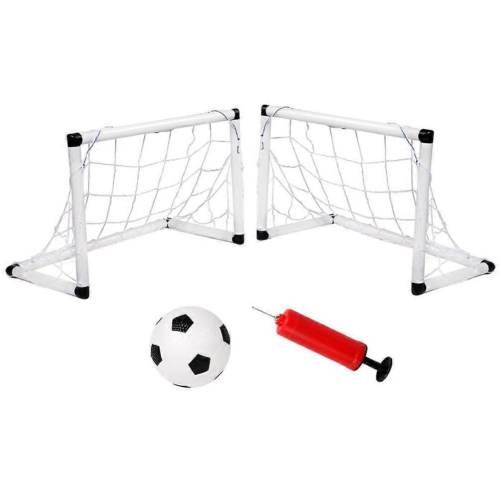 1 szett hordozható felfújható futball edzőkészlet kültéri foci sport játék fehér fekete (2db futballajtó, 1db foci, 1 db felfújó)