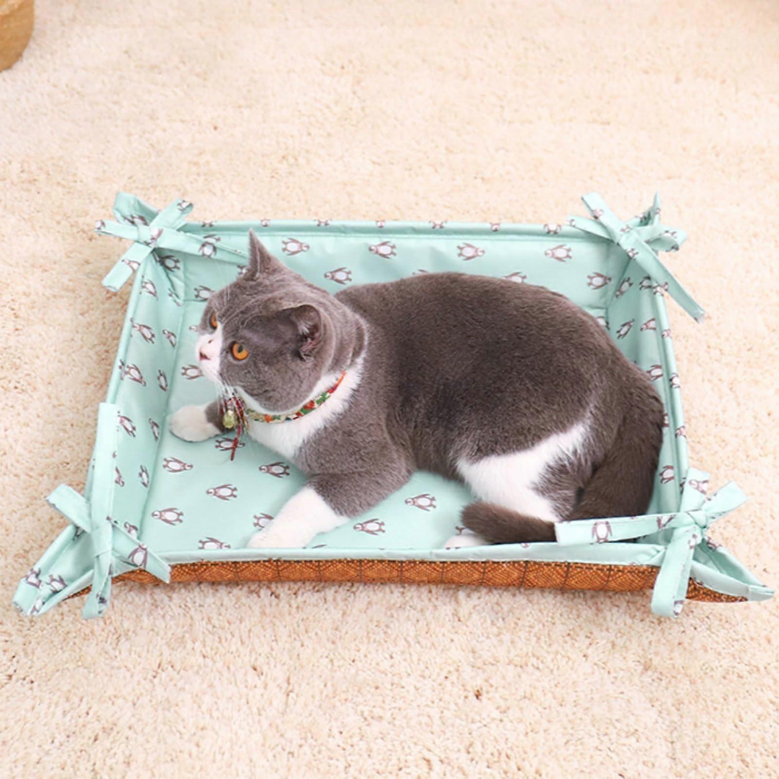 Cooling mat for cats, reversible, portable washable pet mat (24x34x8cm)