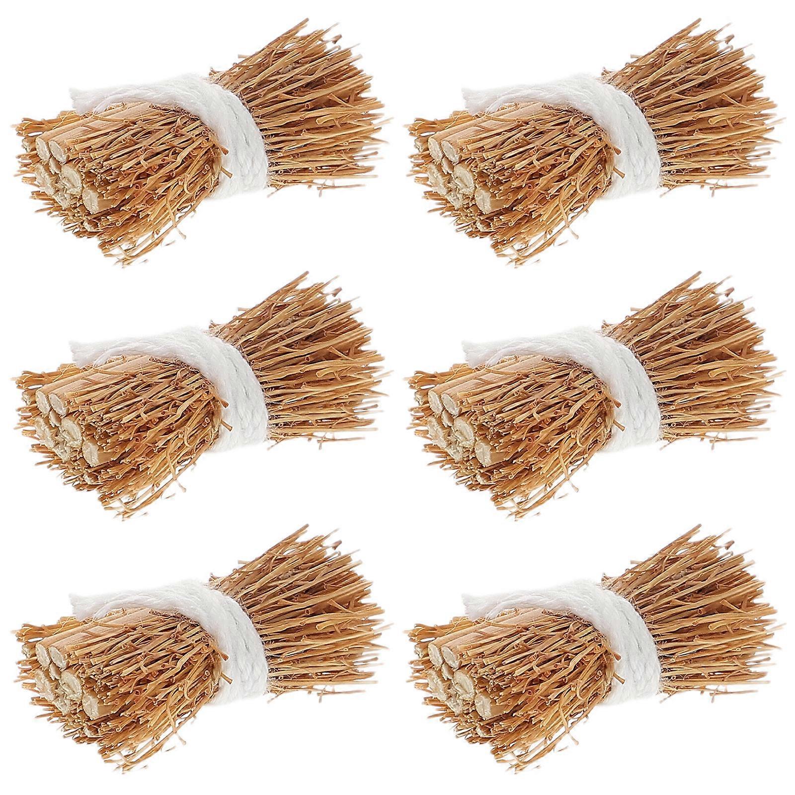 Miniature Hay Bales for Dollhouse 18Pcs Handcrafted Haystack Decorations