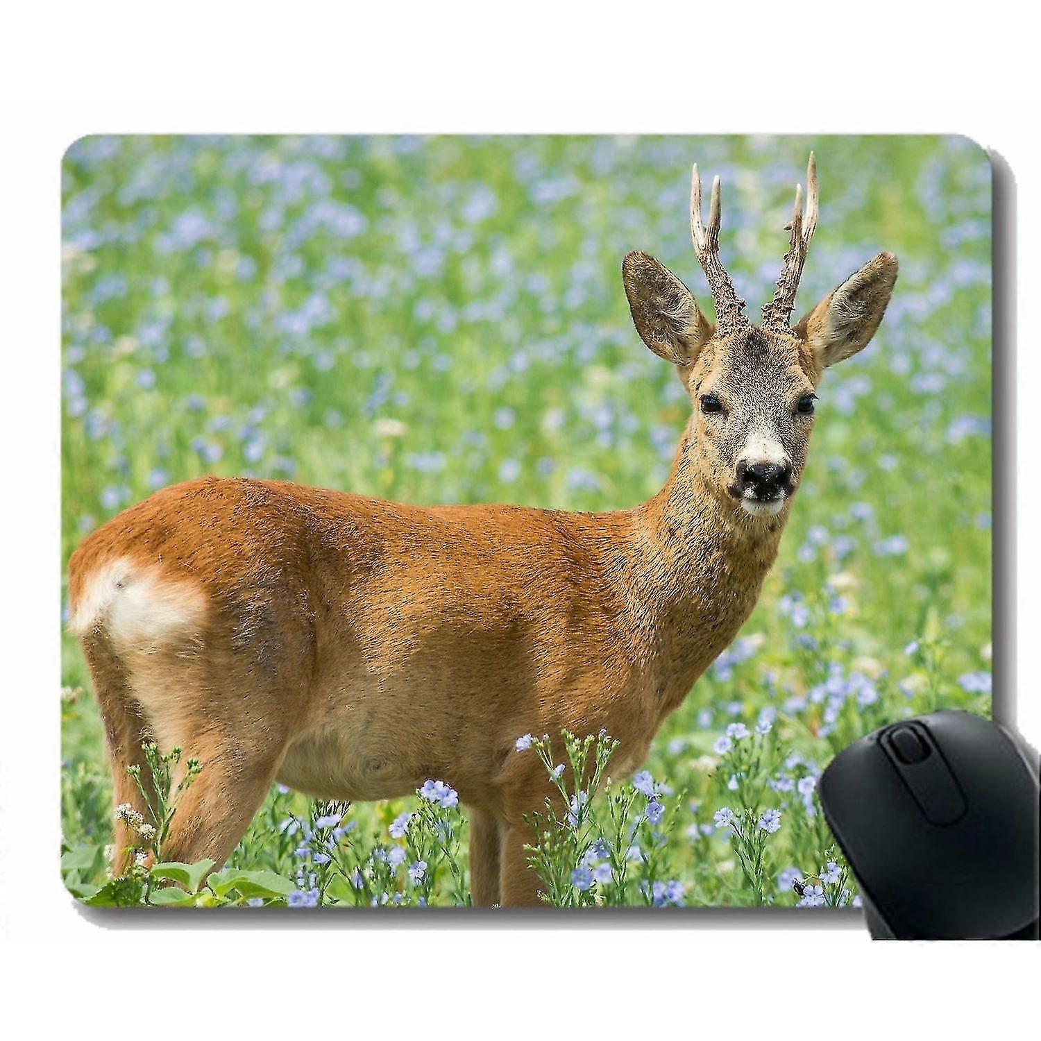 (260x210x3) mouse pad with brown deer -stitched edges