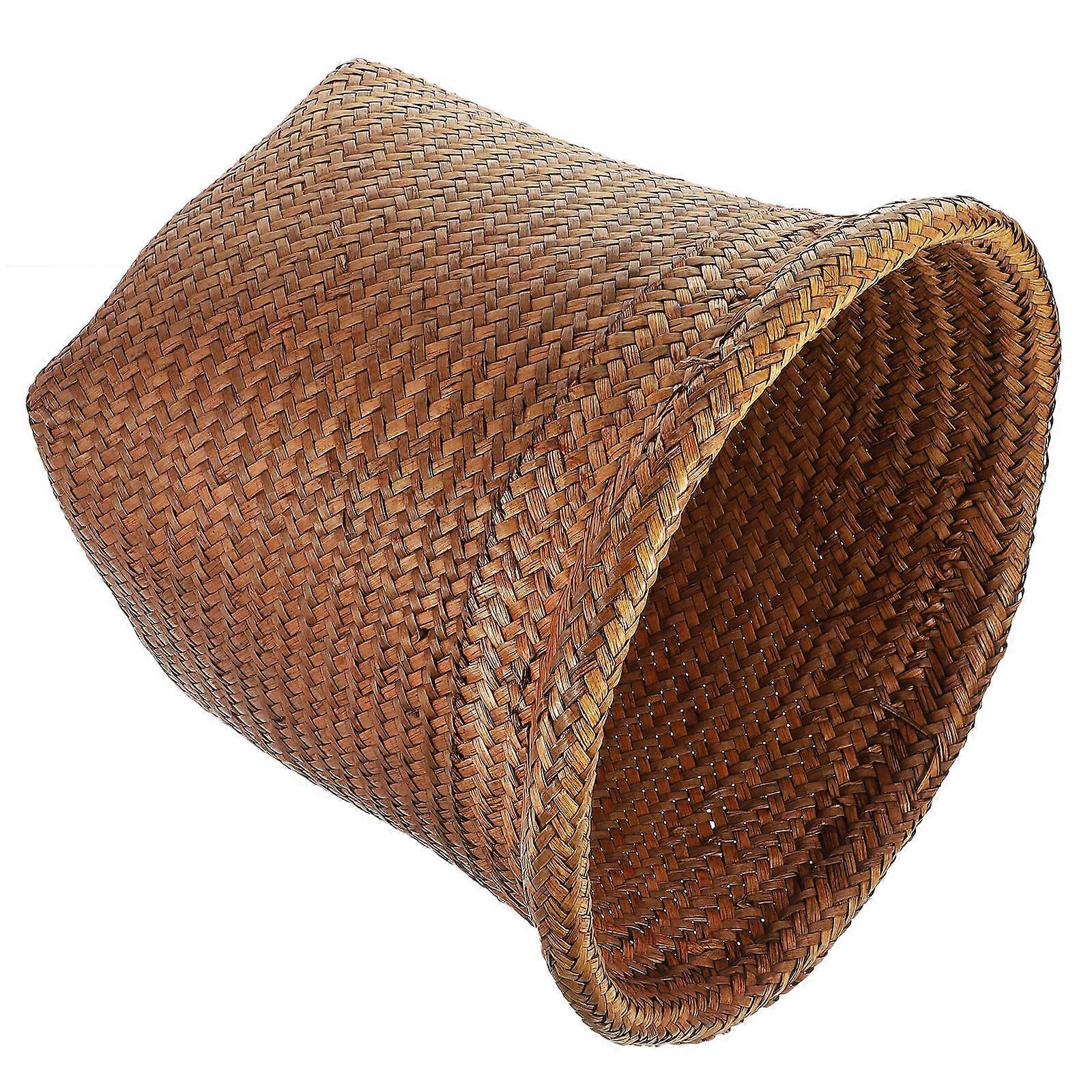 Vintage Trash Can, Designed for Secure Waste Holding and Easy Access