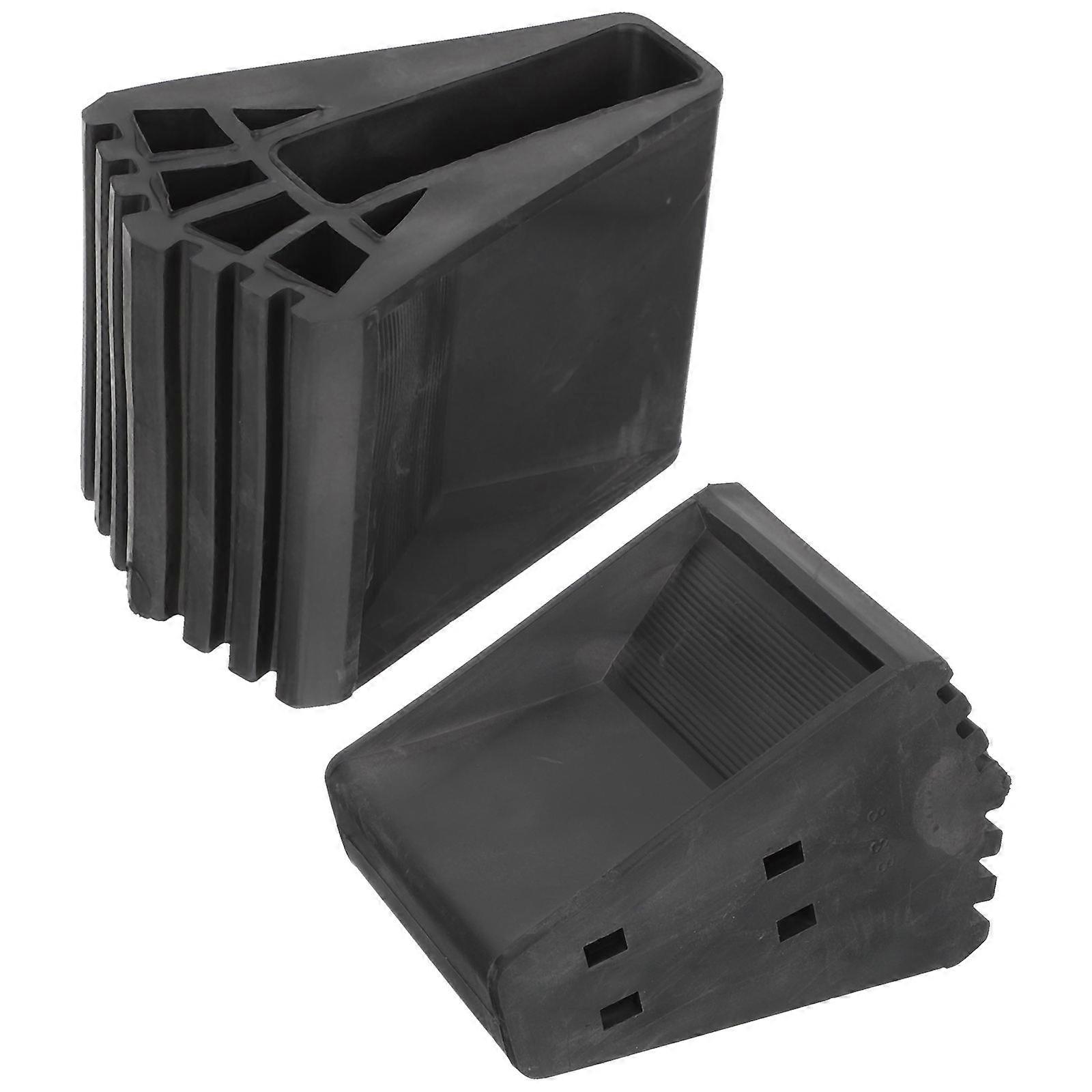 It looks like you're listing or describing a product that includes multiple accessories for ladders and furniture protection. Here's a more organized