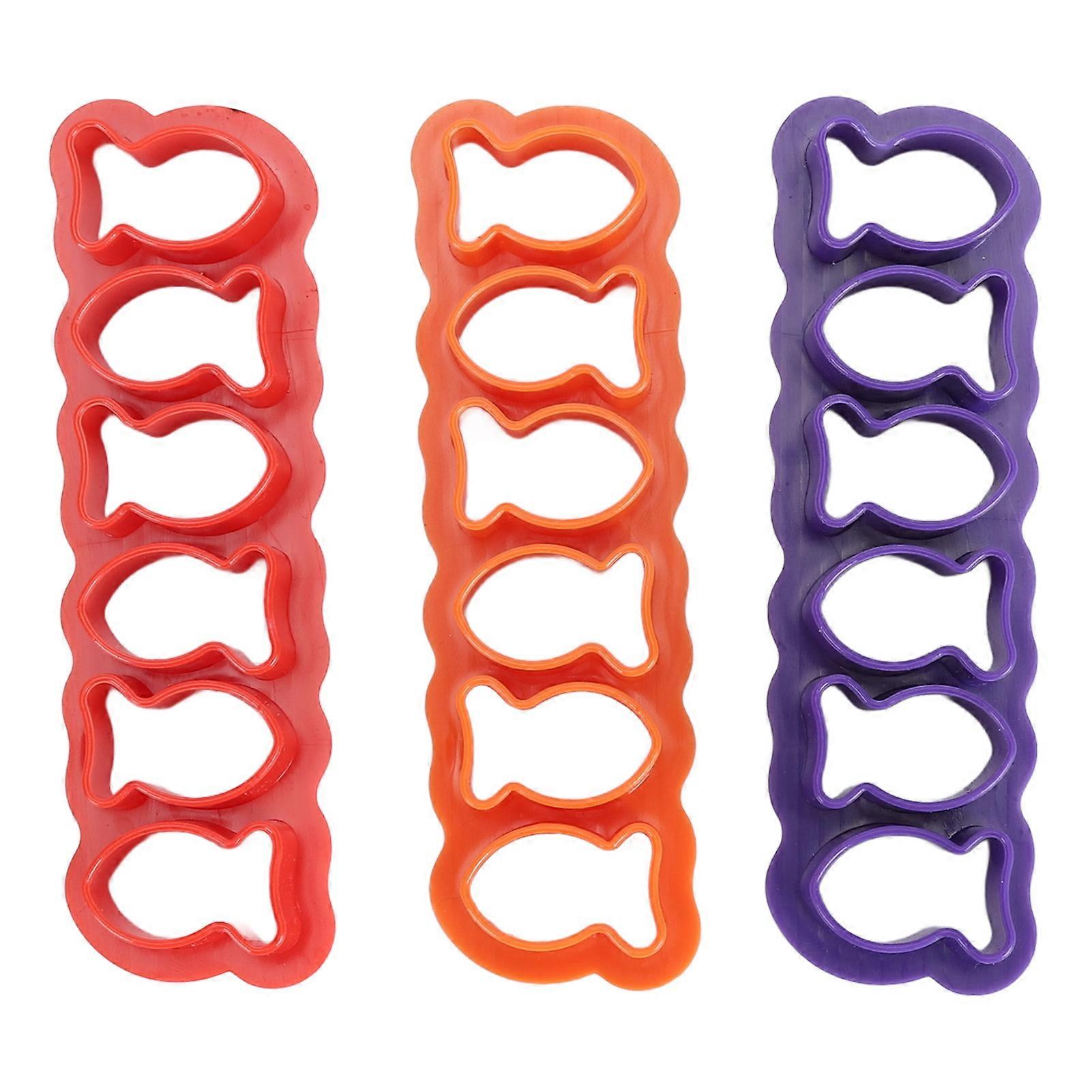 3pcs Mini Fish Shaped Plastic Cookie Cutter Set for Baking