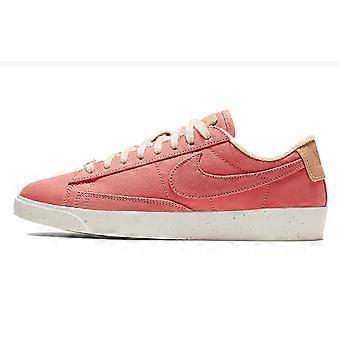 Nike Blazer Low Plant Color Collection Coral Dames AV9371-600
