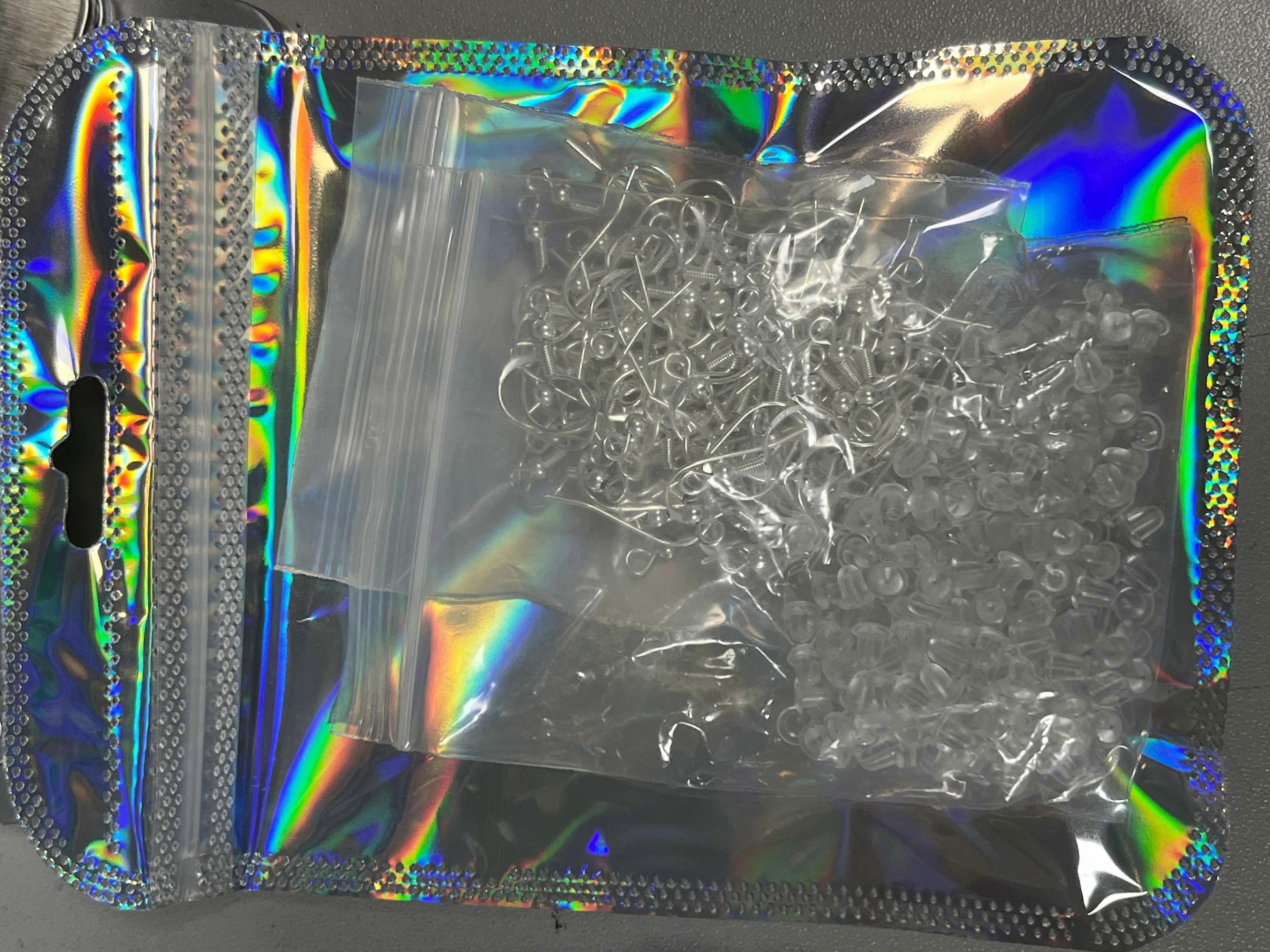 TCGG-háček za ucho